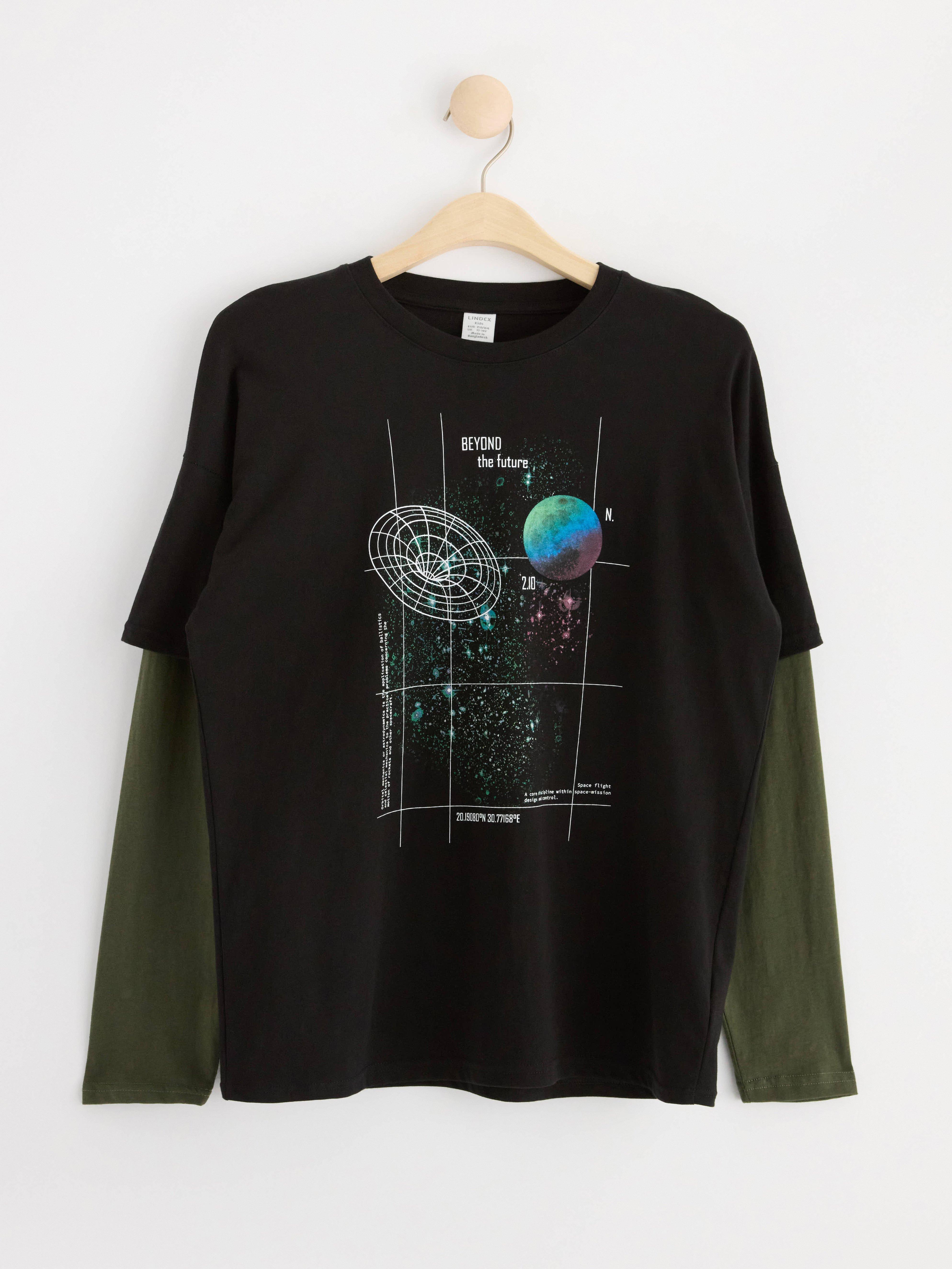 Long sleeve top with space print Black