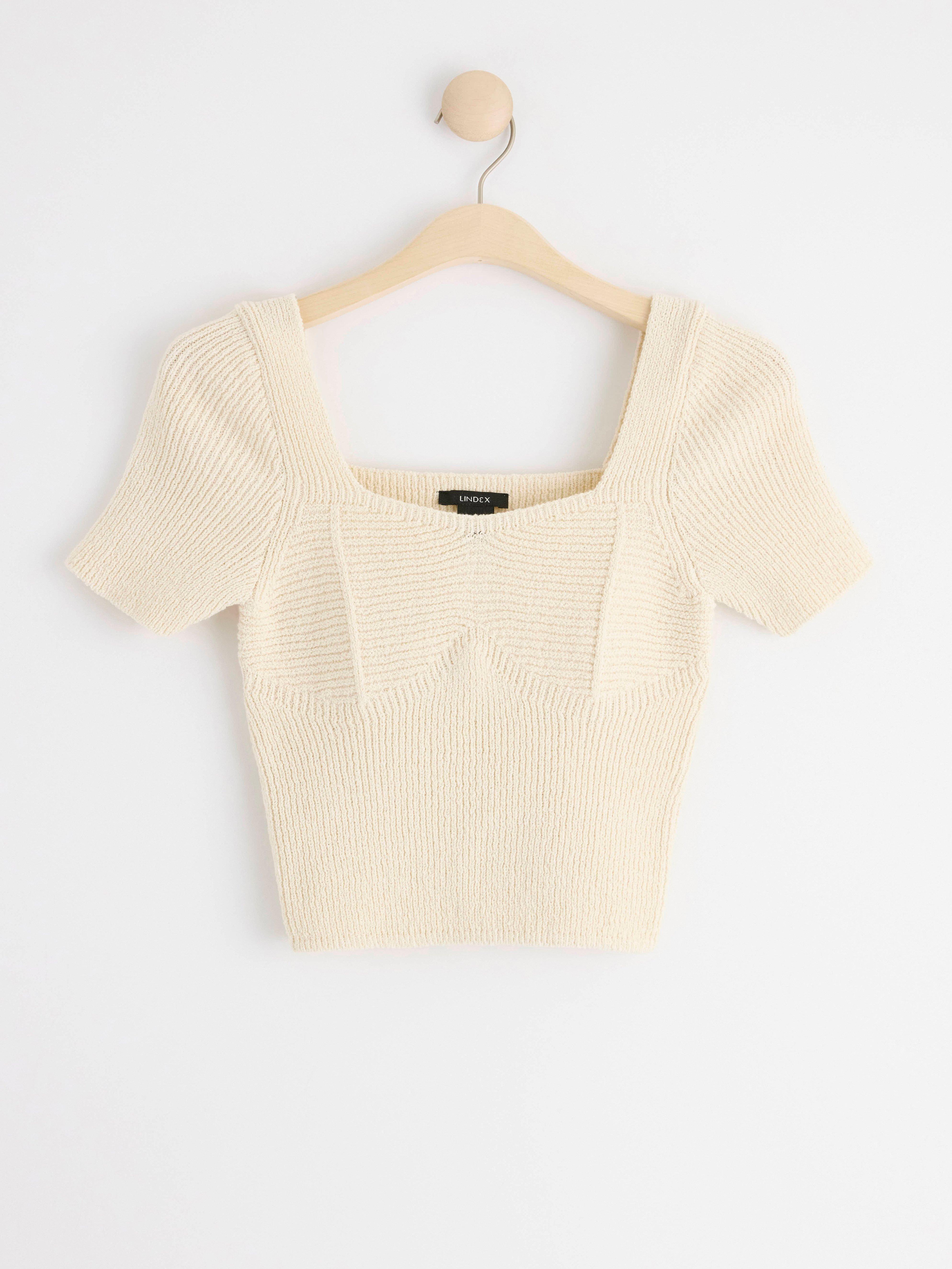 Knitted short sleeve top white