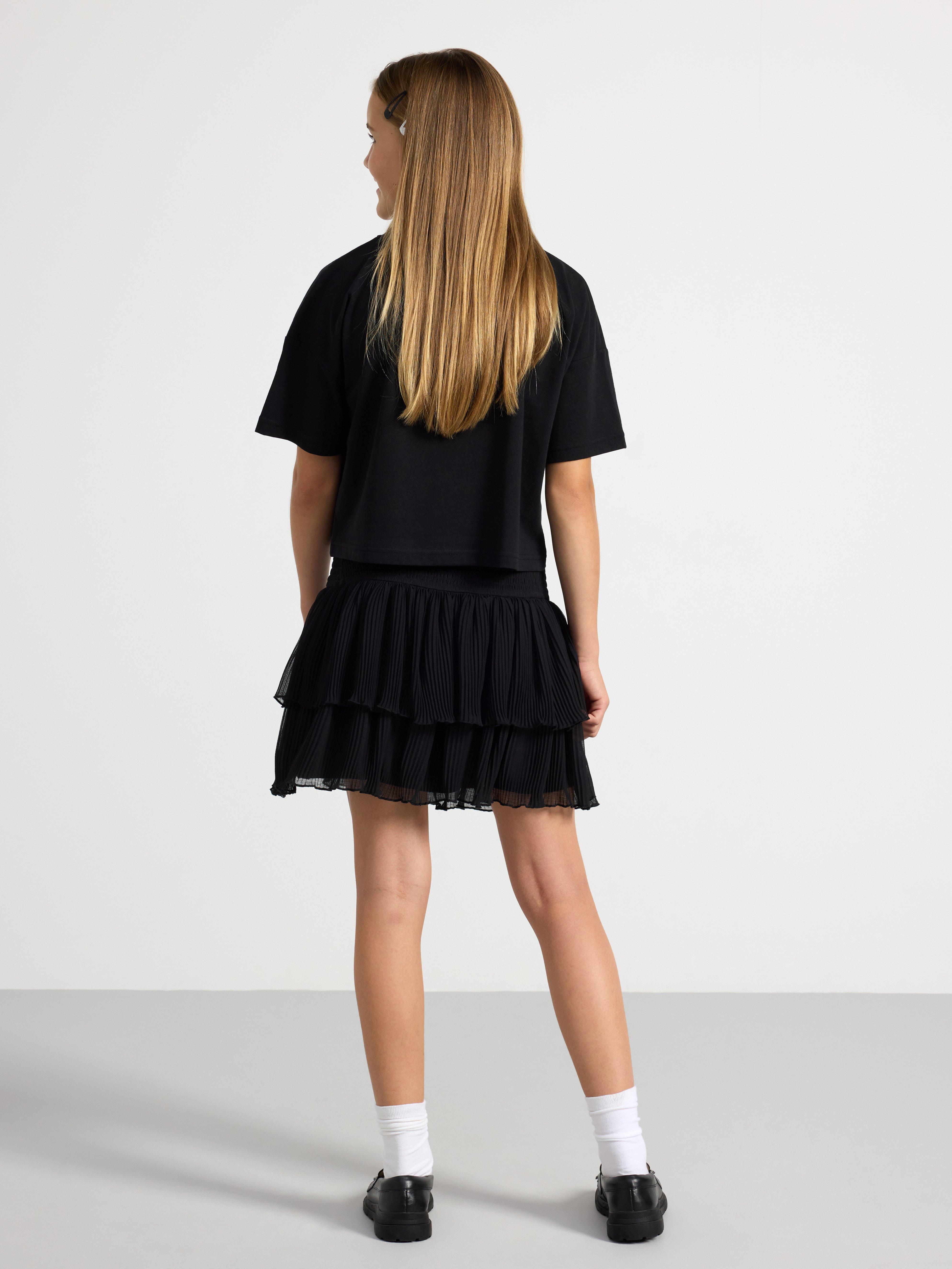 Short sleeve top with butterfly Black