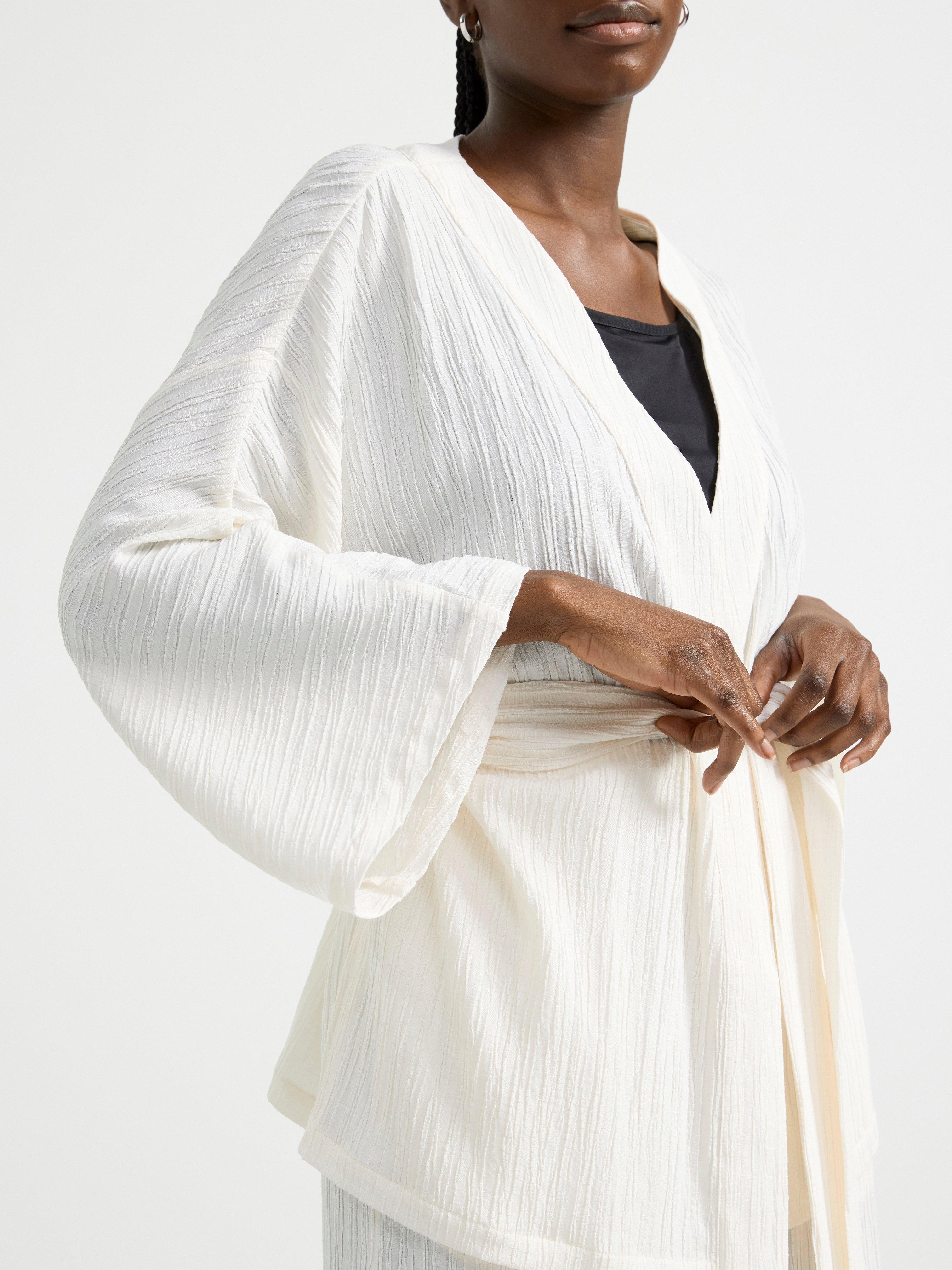 Pleated kimono Light White