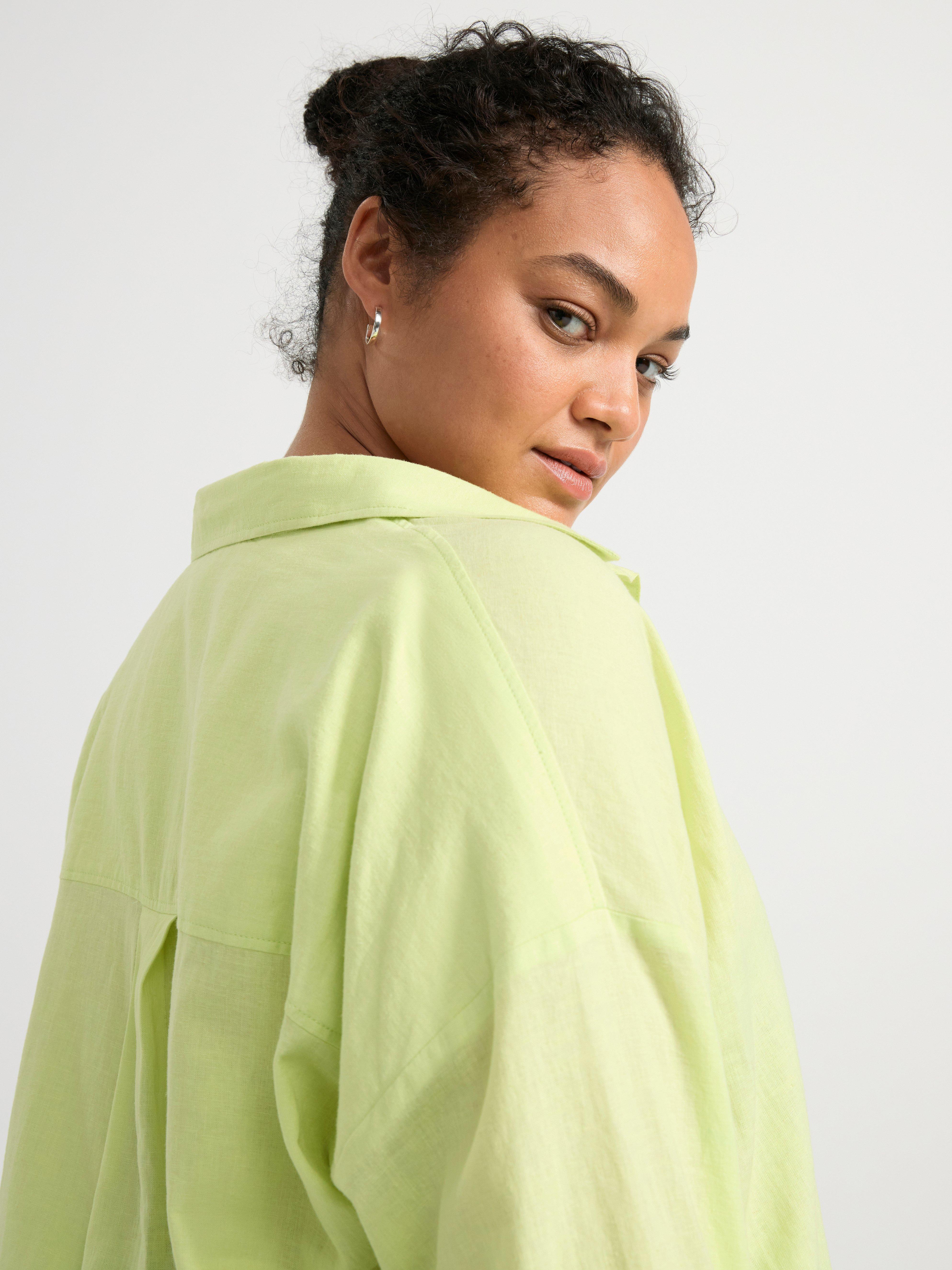 Linen shirt Light Green