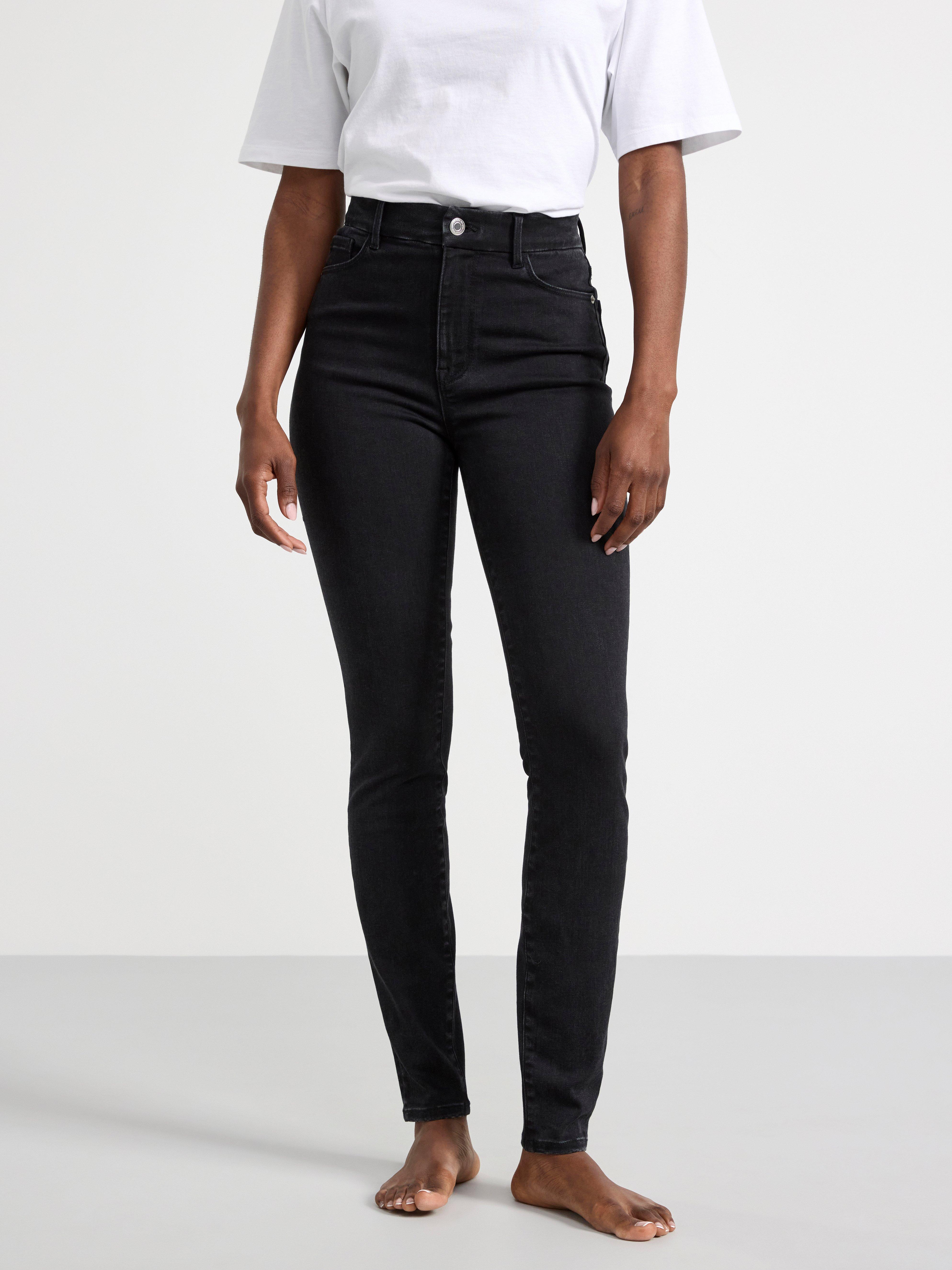 CLARA Curve super stretch slim fit jeans with high waist Black