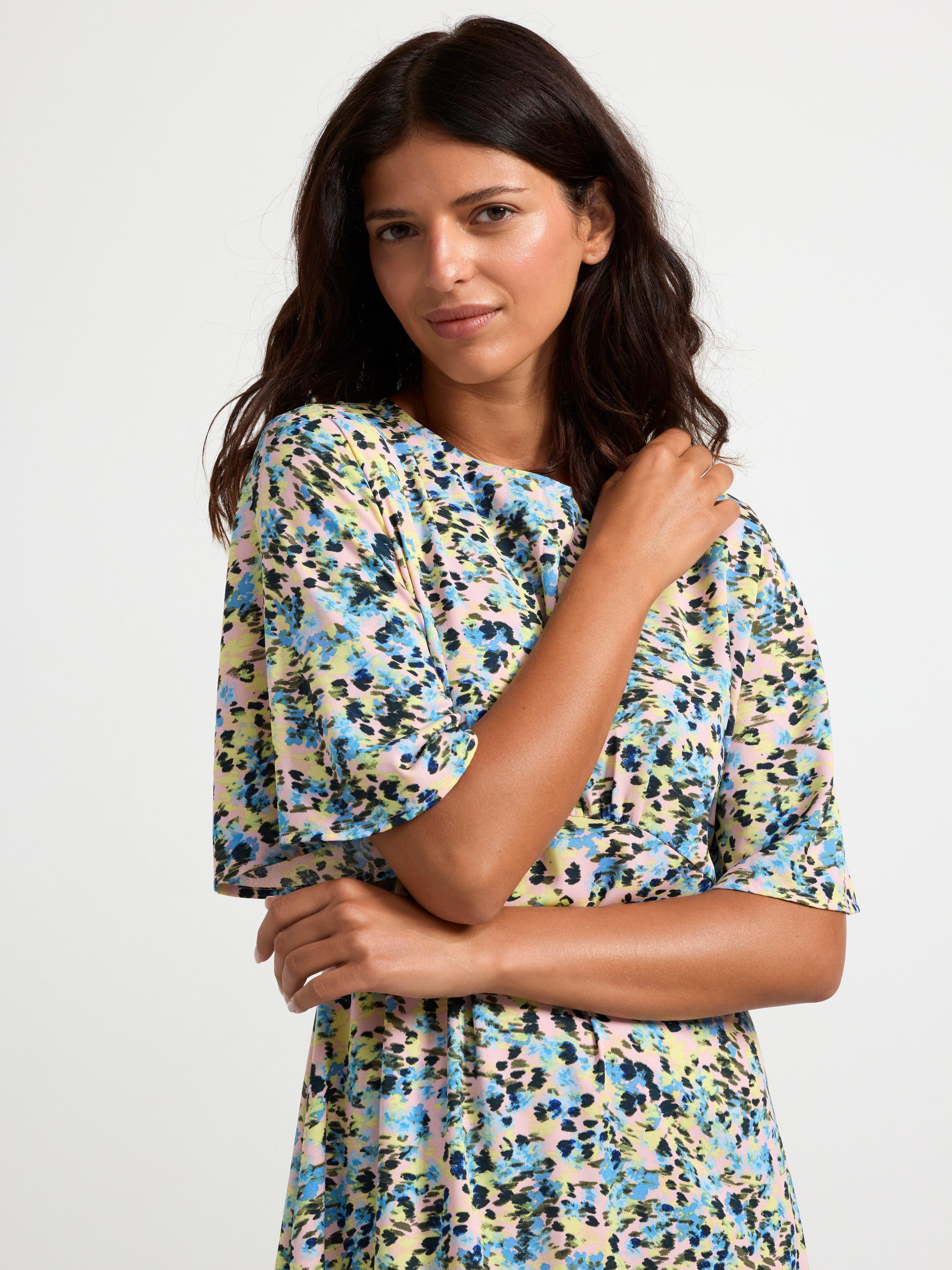 Short sleeve maxi dress with pattern pink