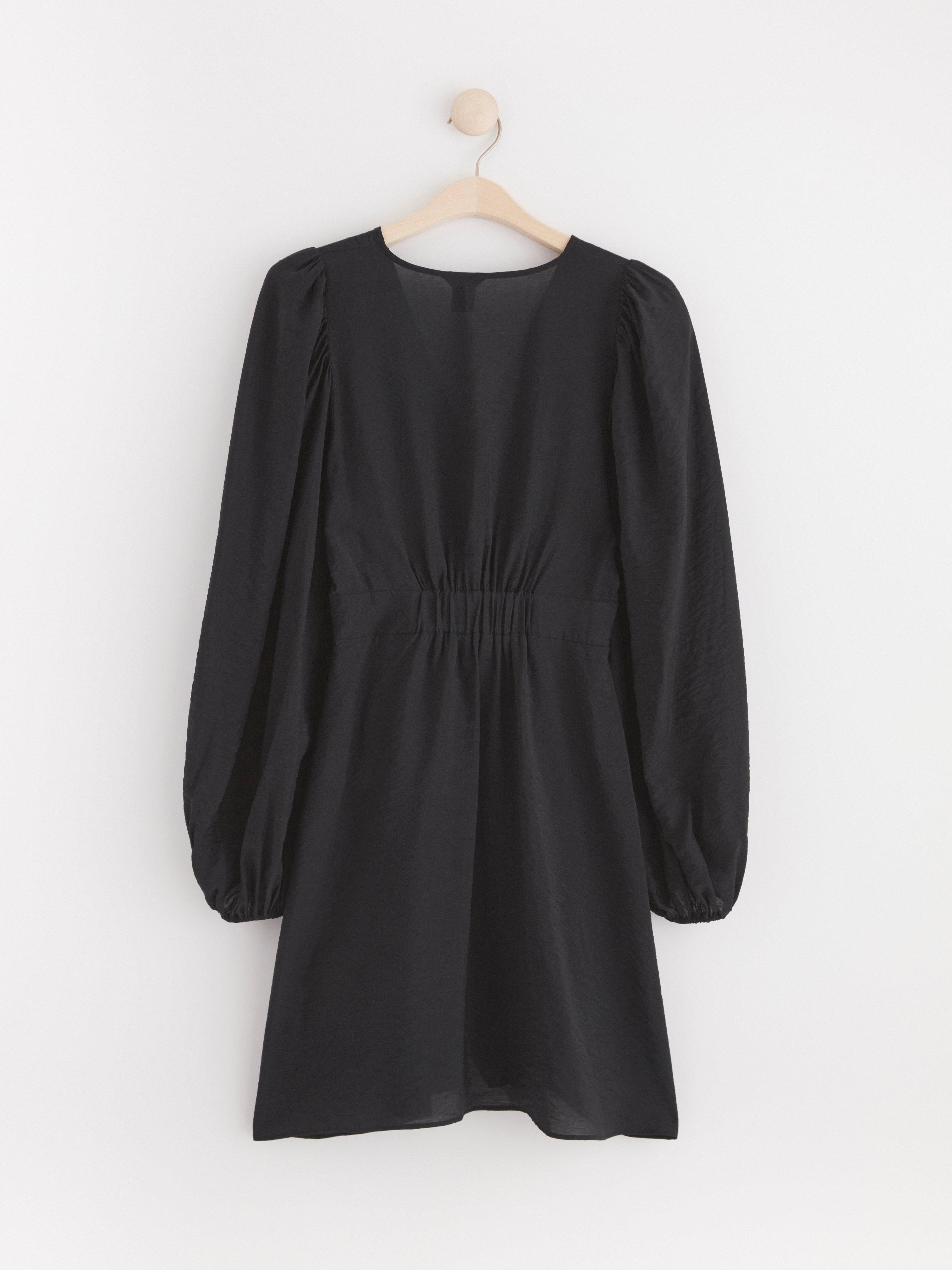 Puff sleeve midi dress Black