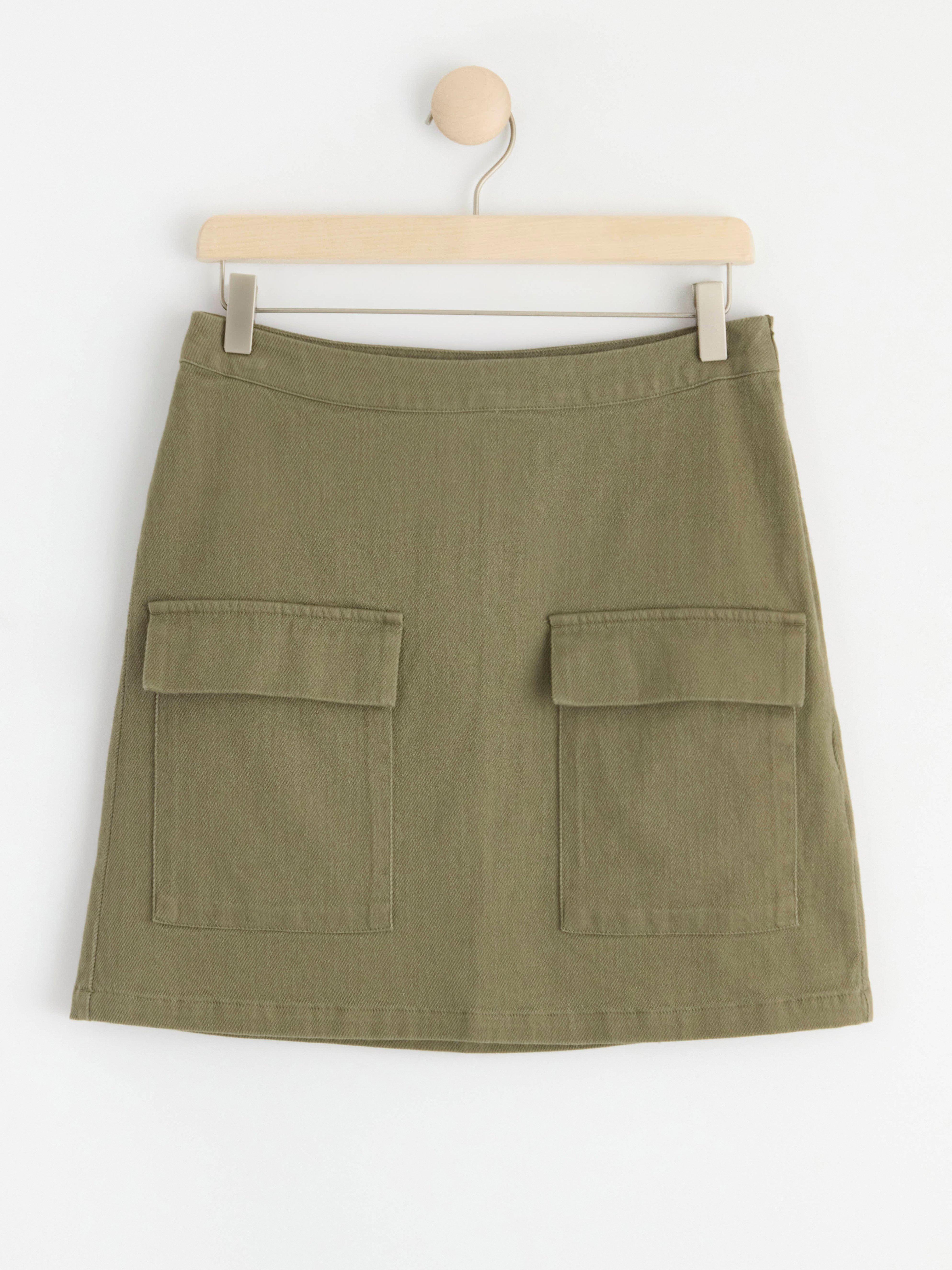 Cargo miniskirt green