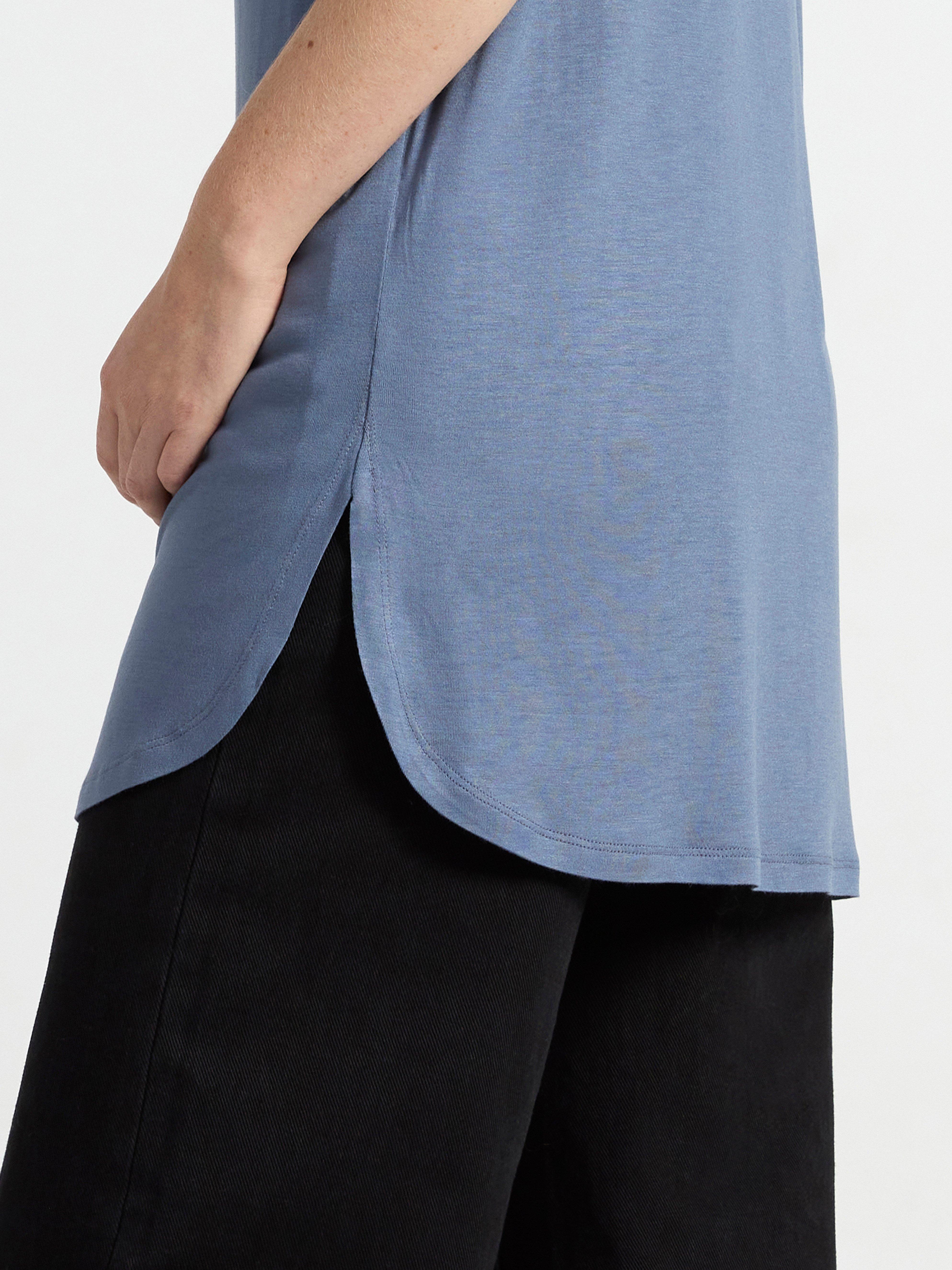 Long T-shirt blue