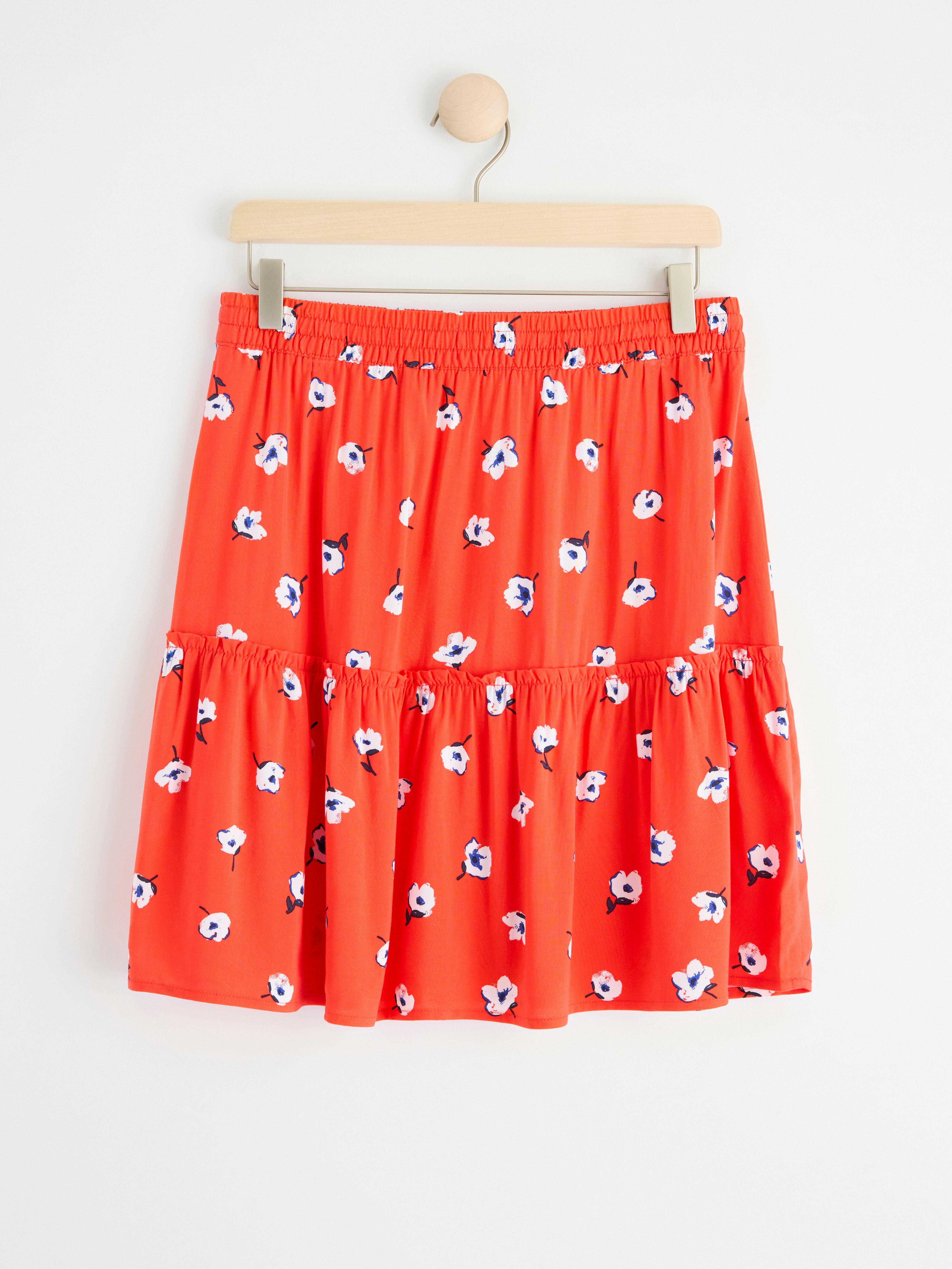 Patterned skirt Red