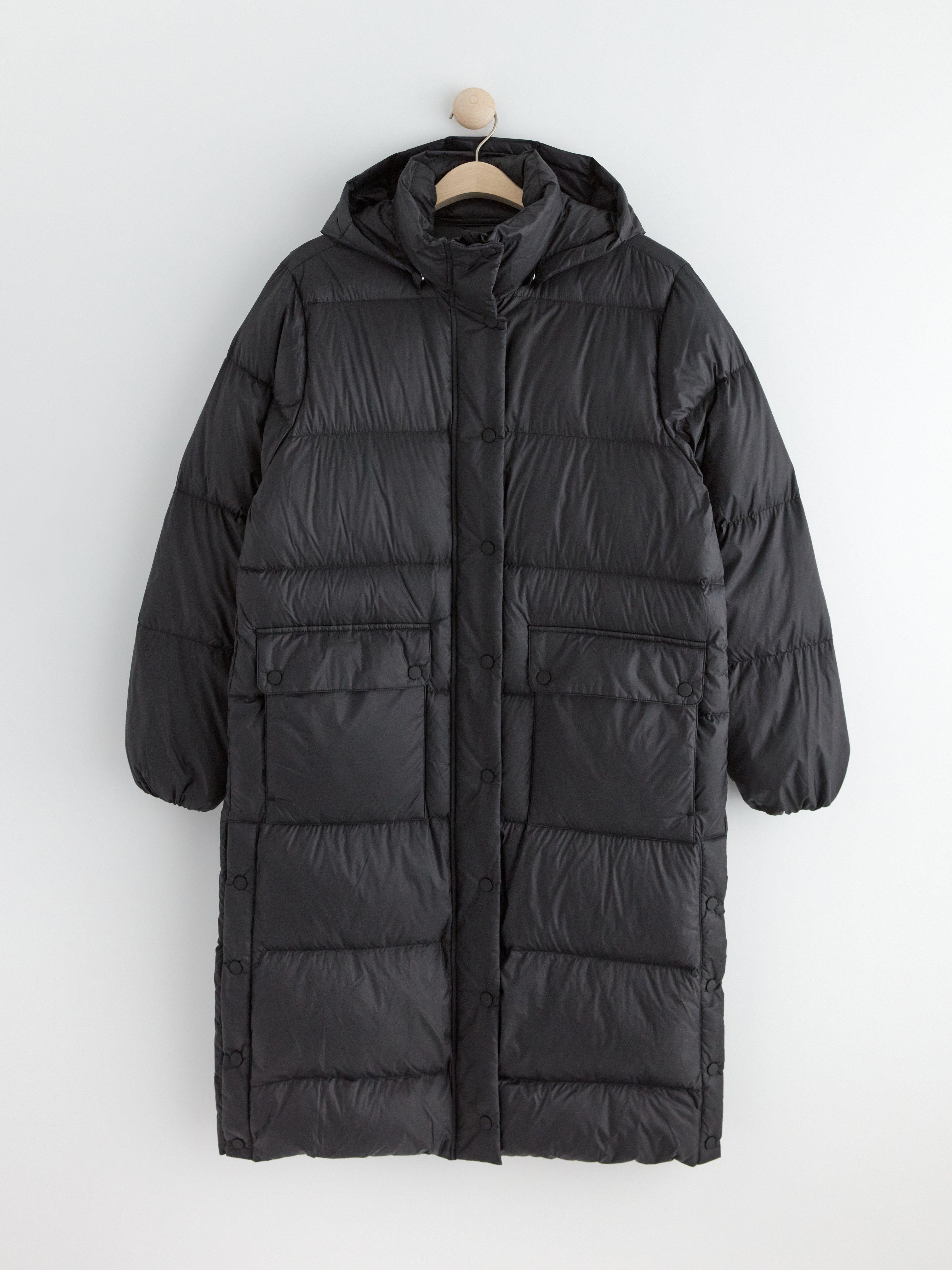 Down coat in recycled down Black