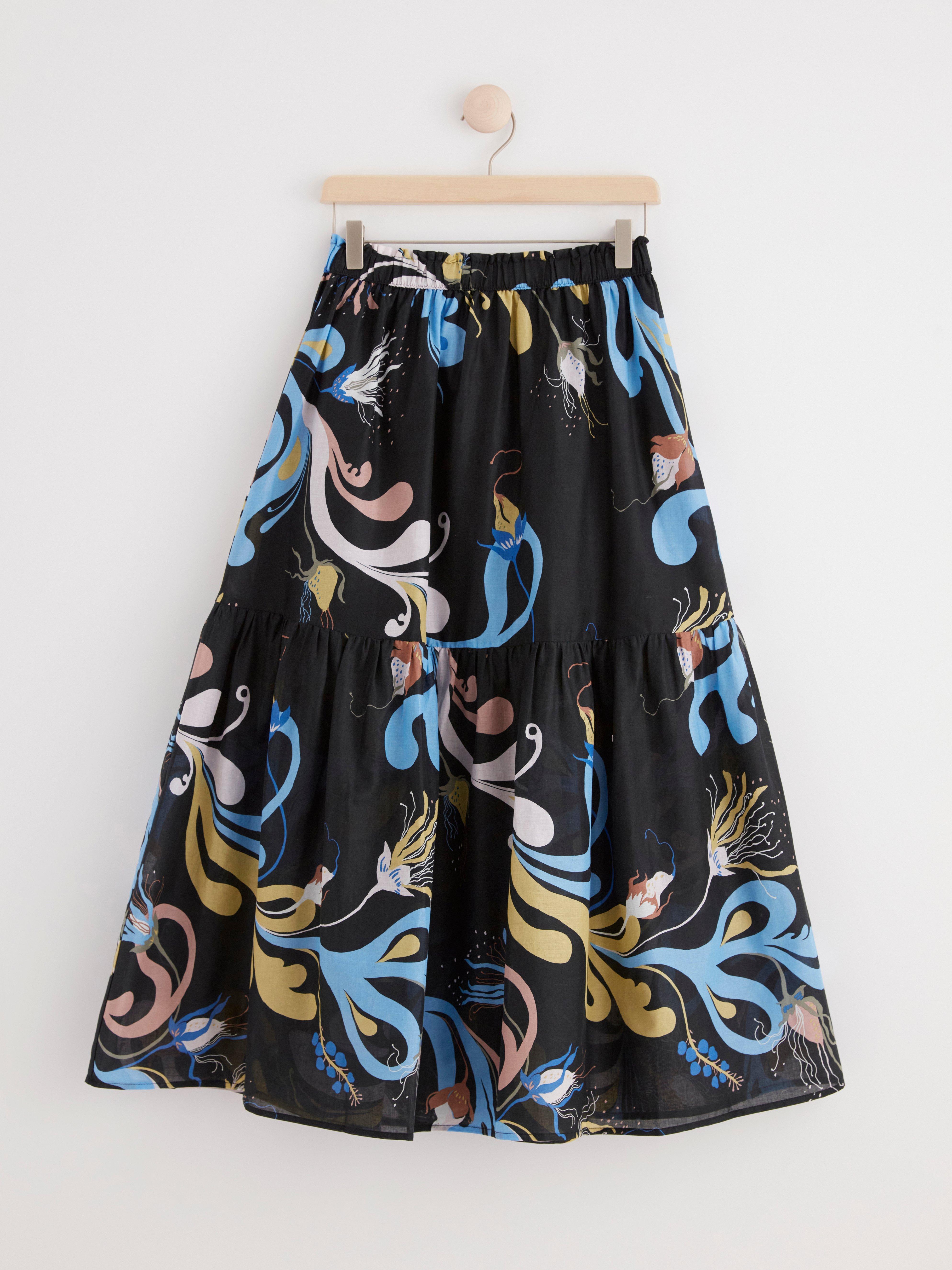 Tiered midi skirt Black