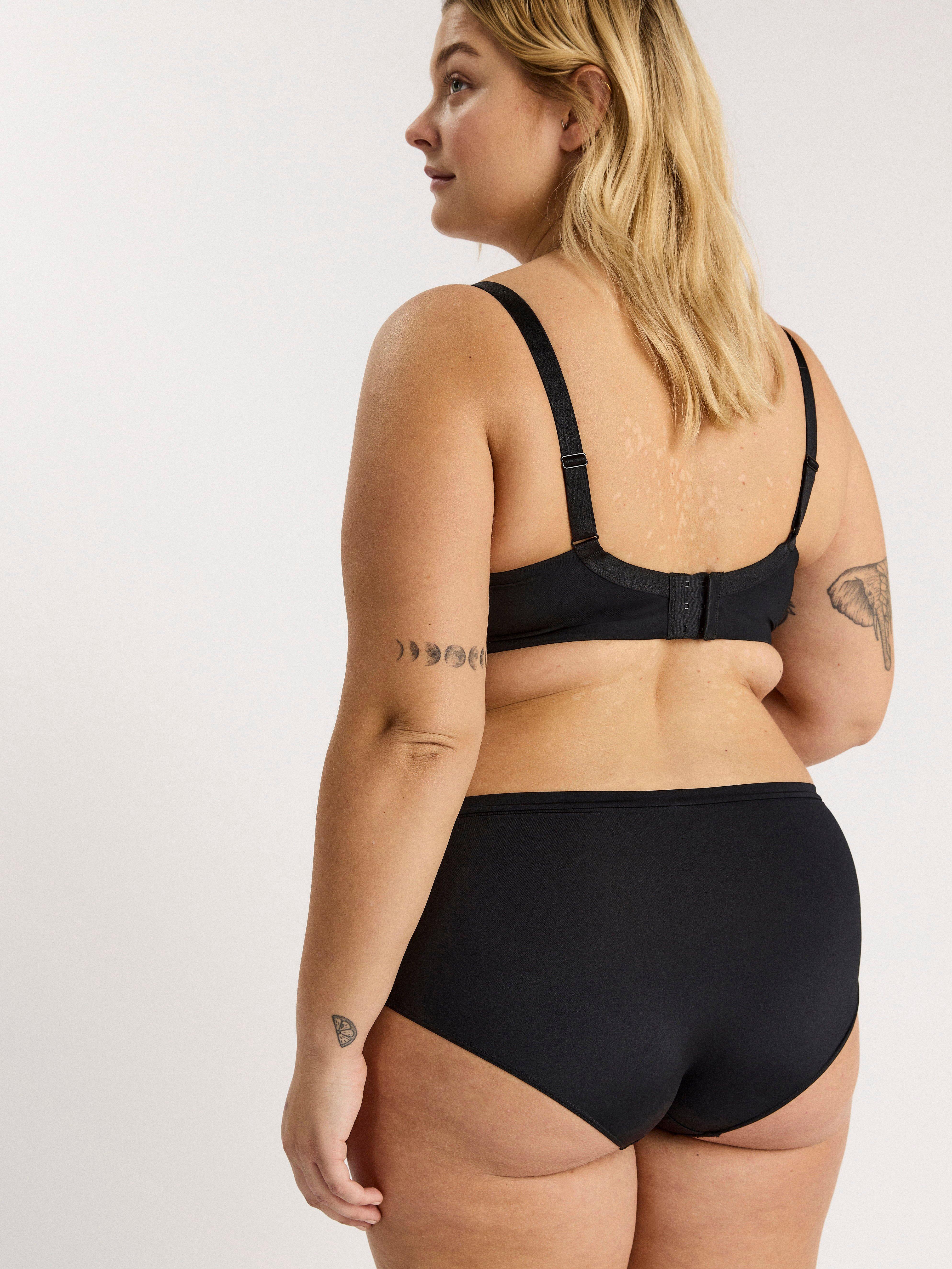 Akleja balconette bra with lace Black