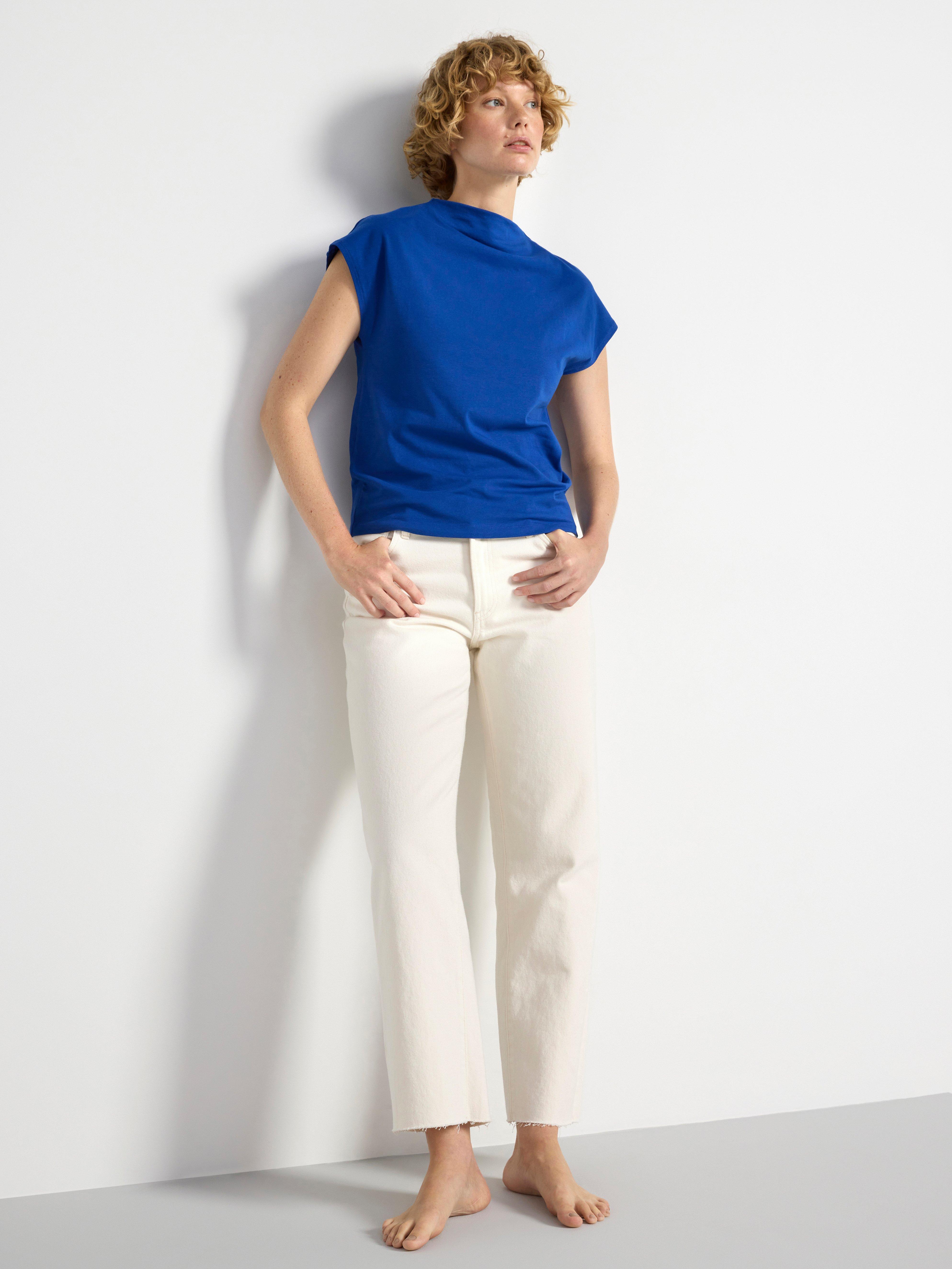 Short sleeve fitted top blue