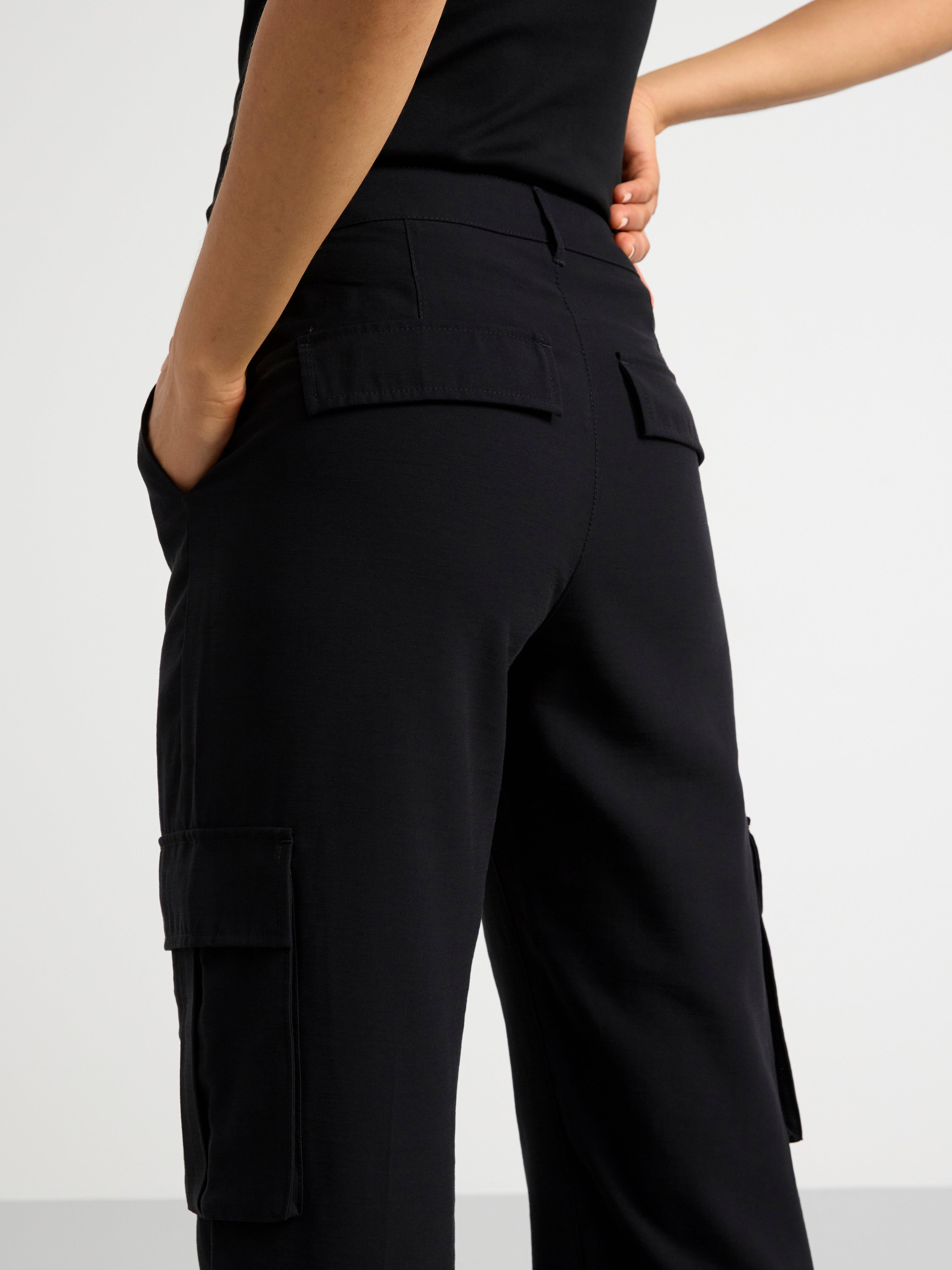 Cargo trousers Black