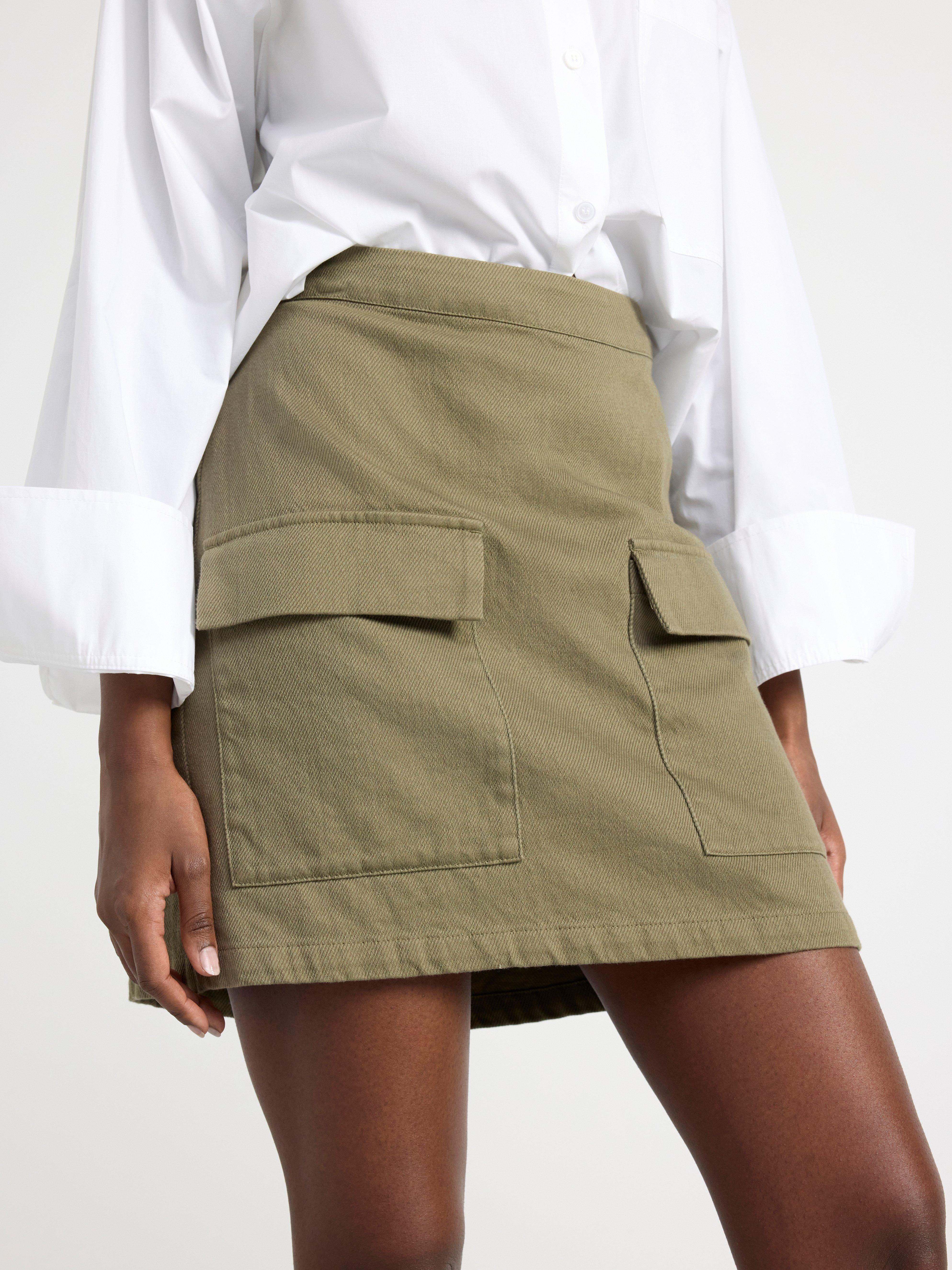 Cargo miniskirt green