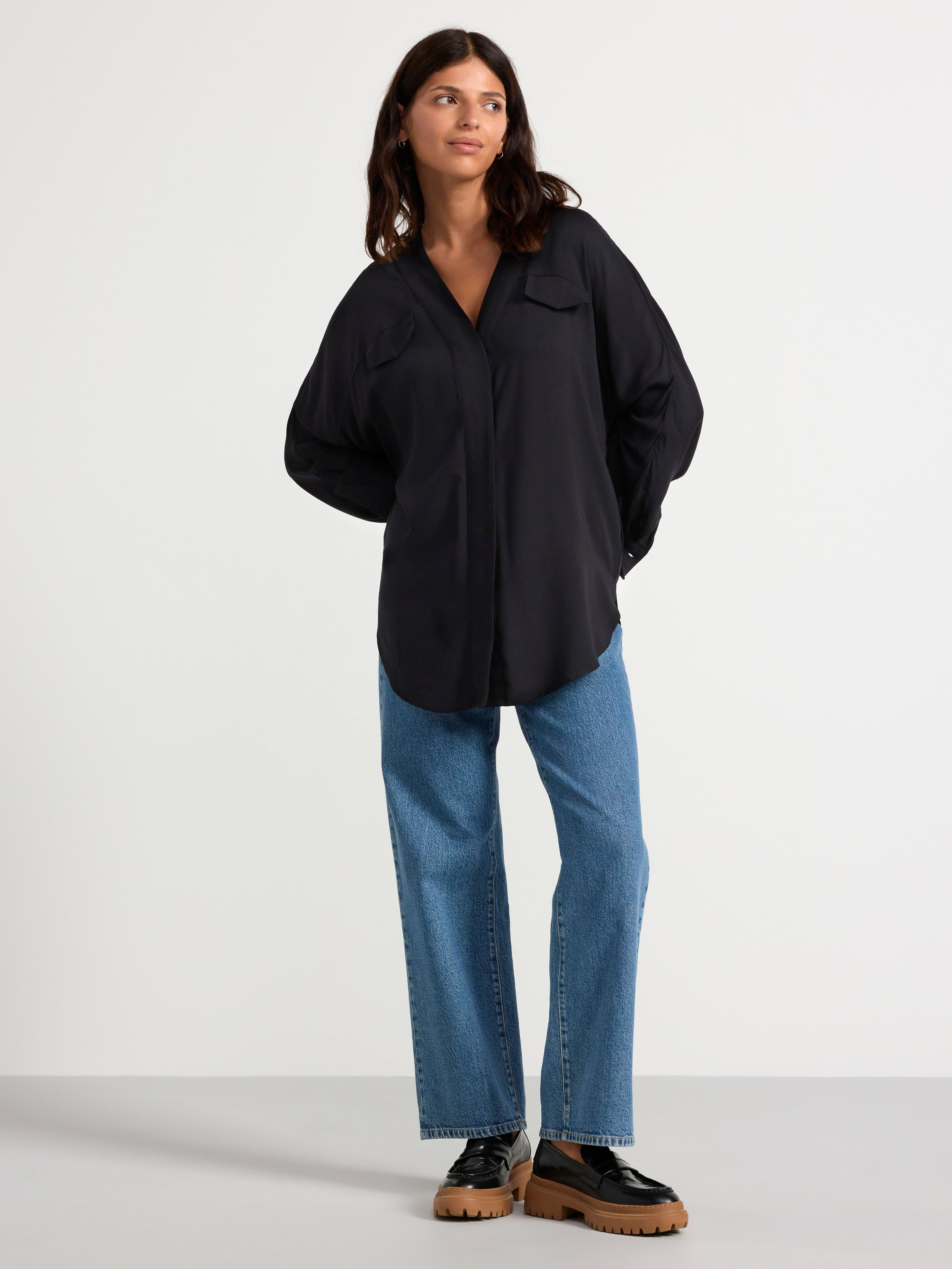 Blouse in viscose Black