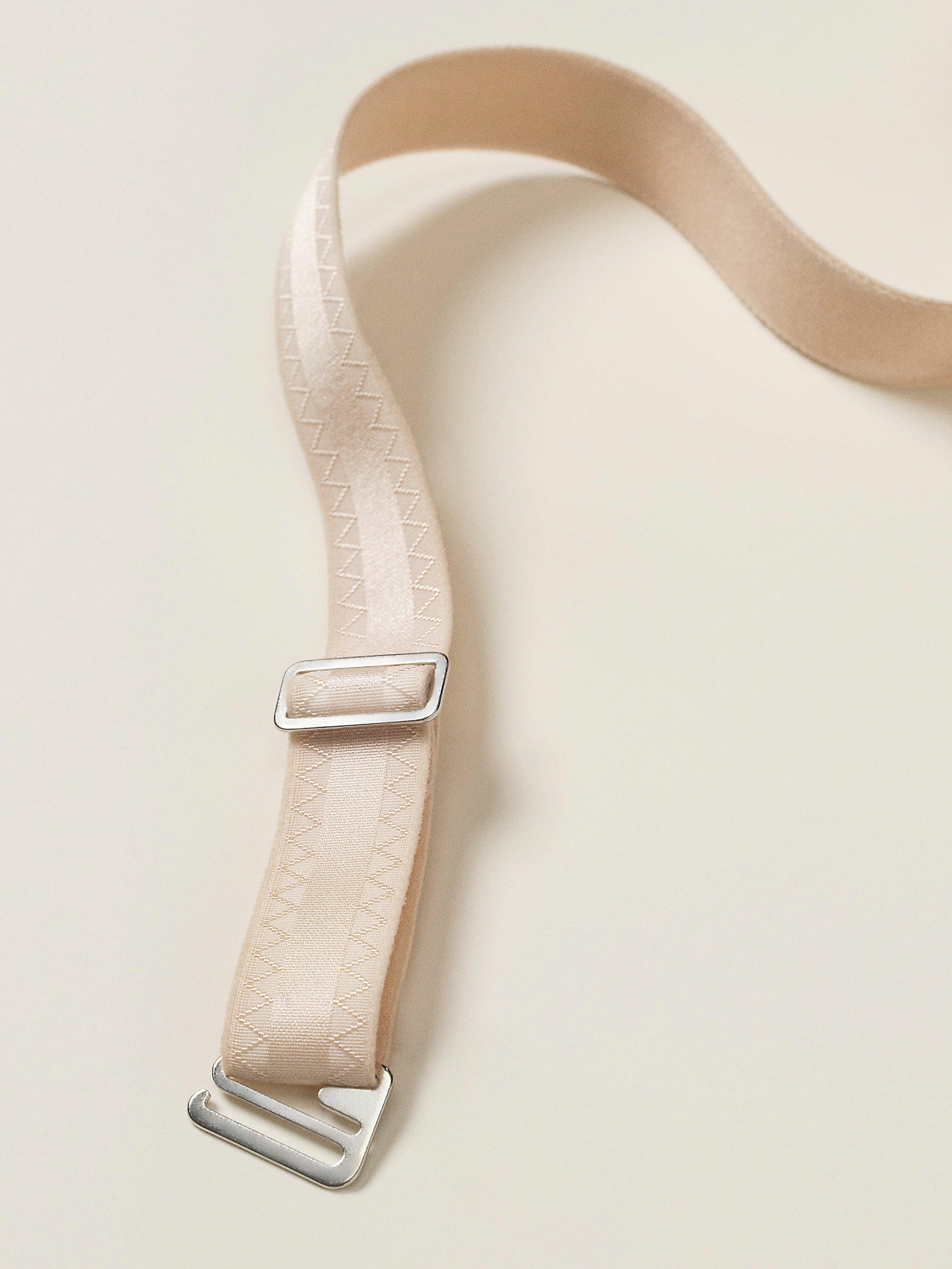 Closely - The T-Shirt Bra Lift Beige