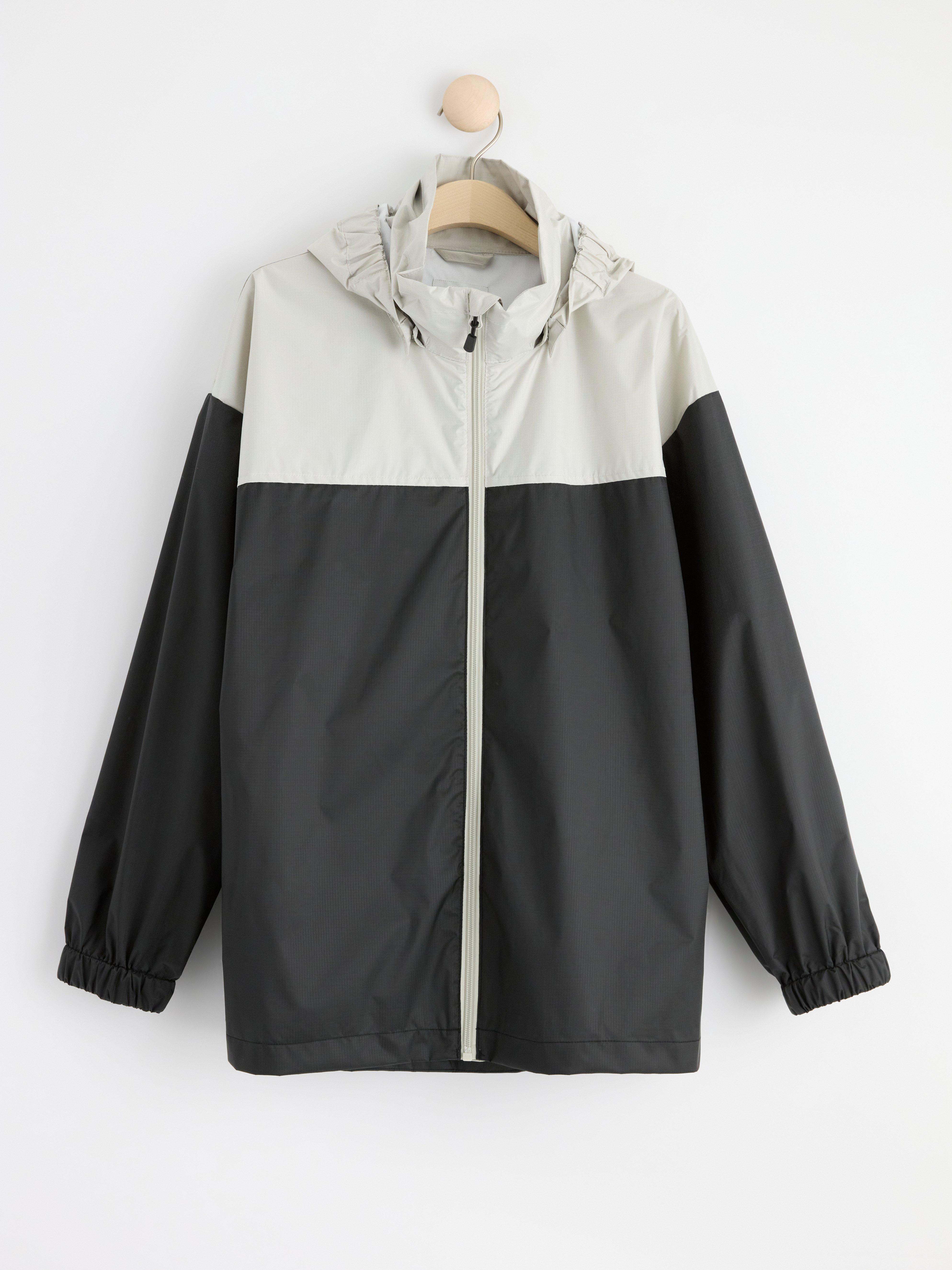 Lightweight waterproof jacket Black