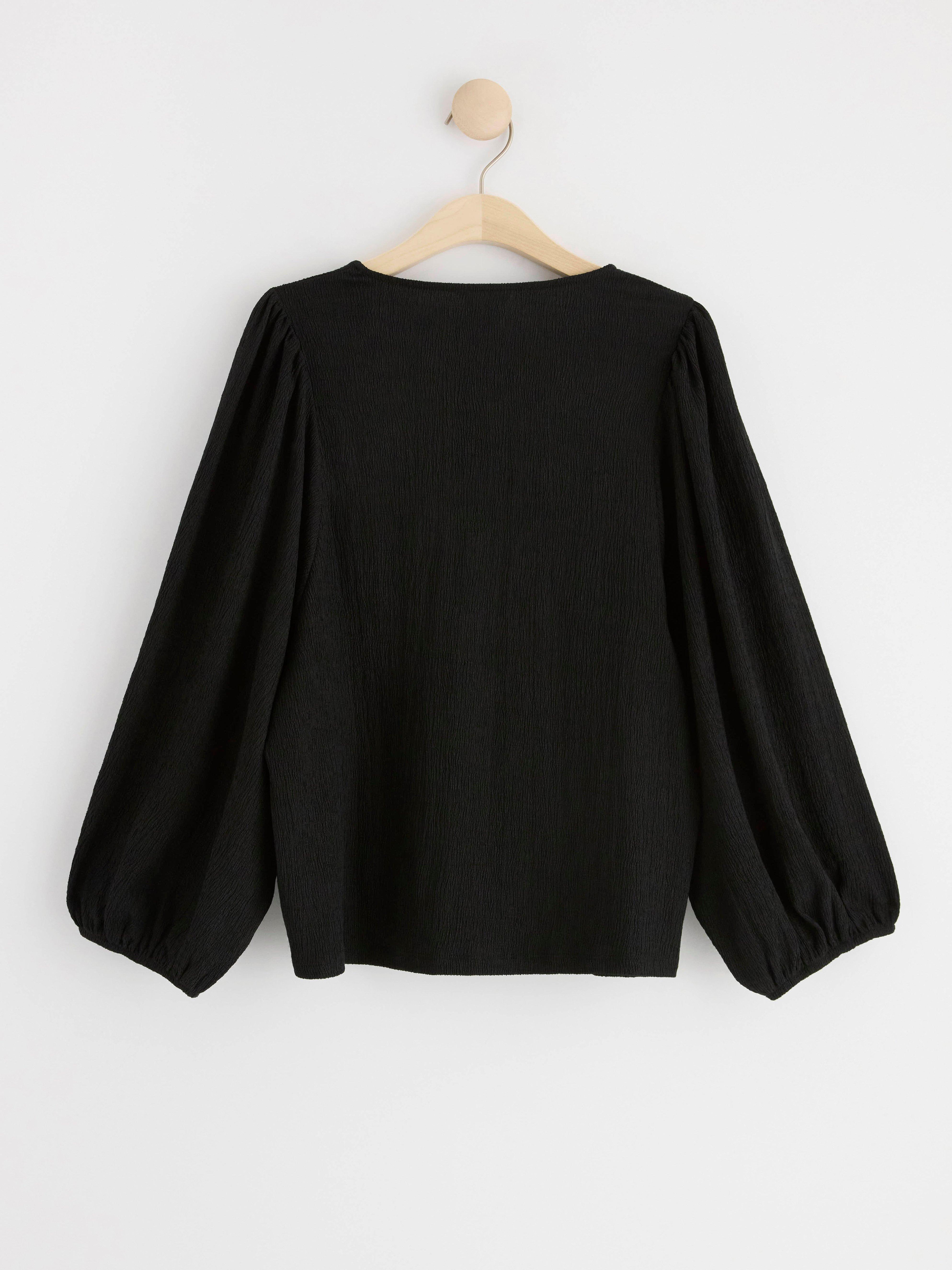 Puff sleeve blouse Black