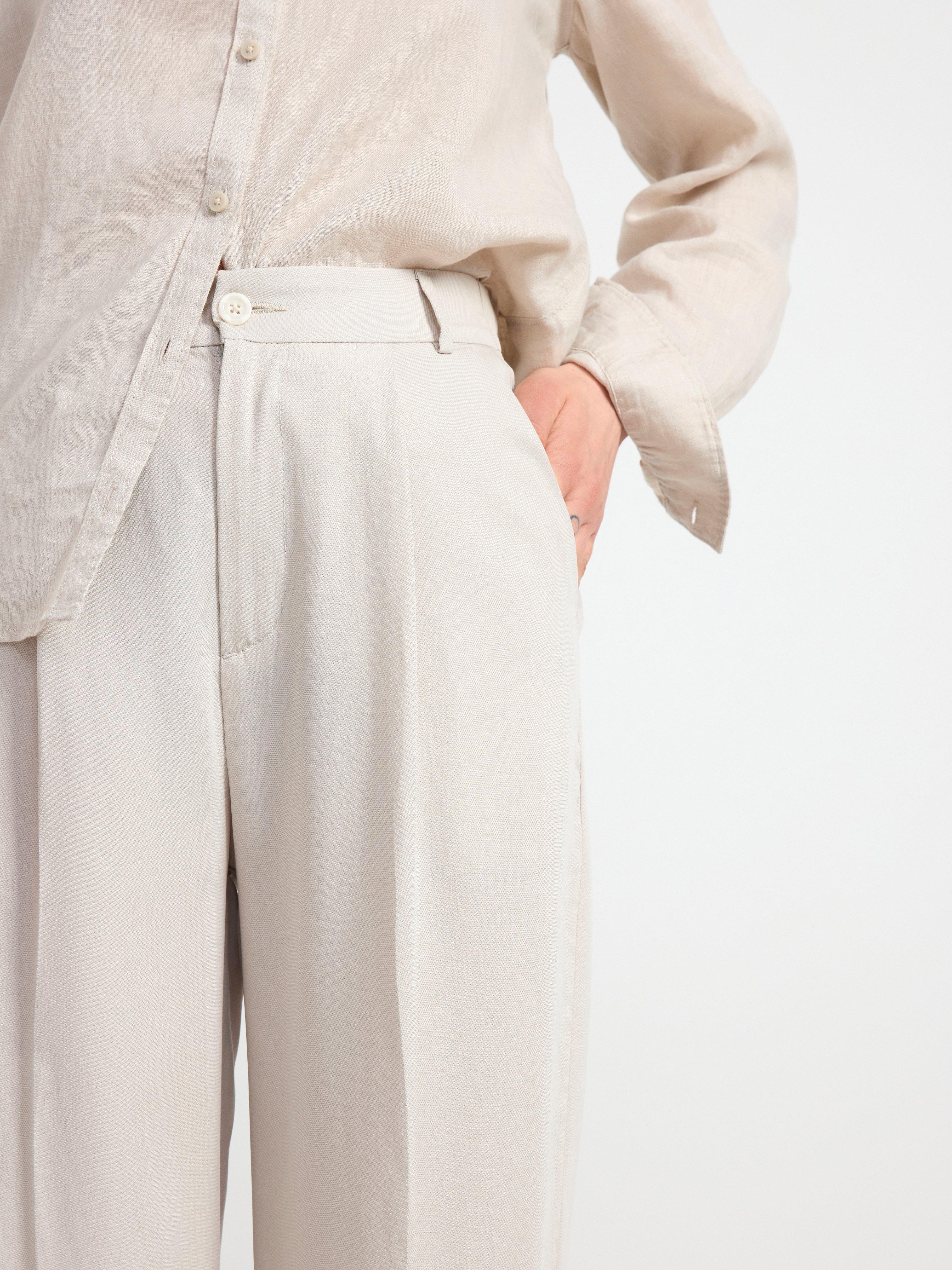Straight trousers with high waist Light Beige