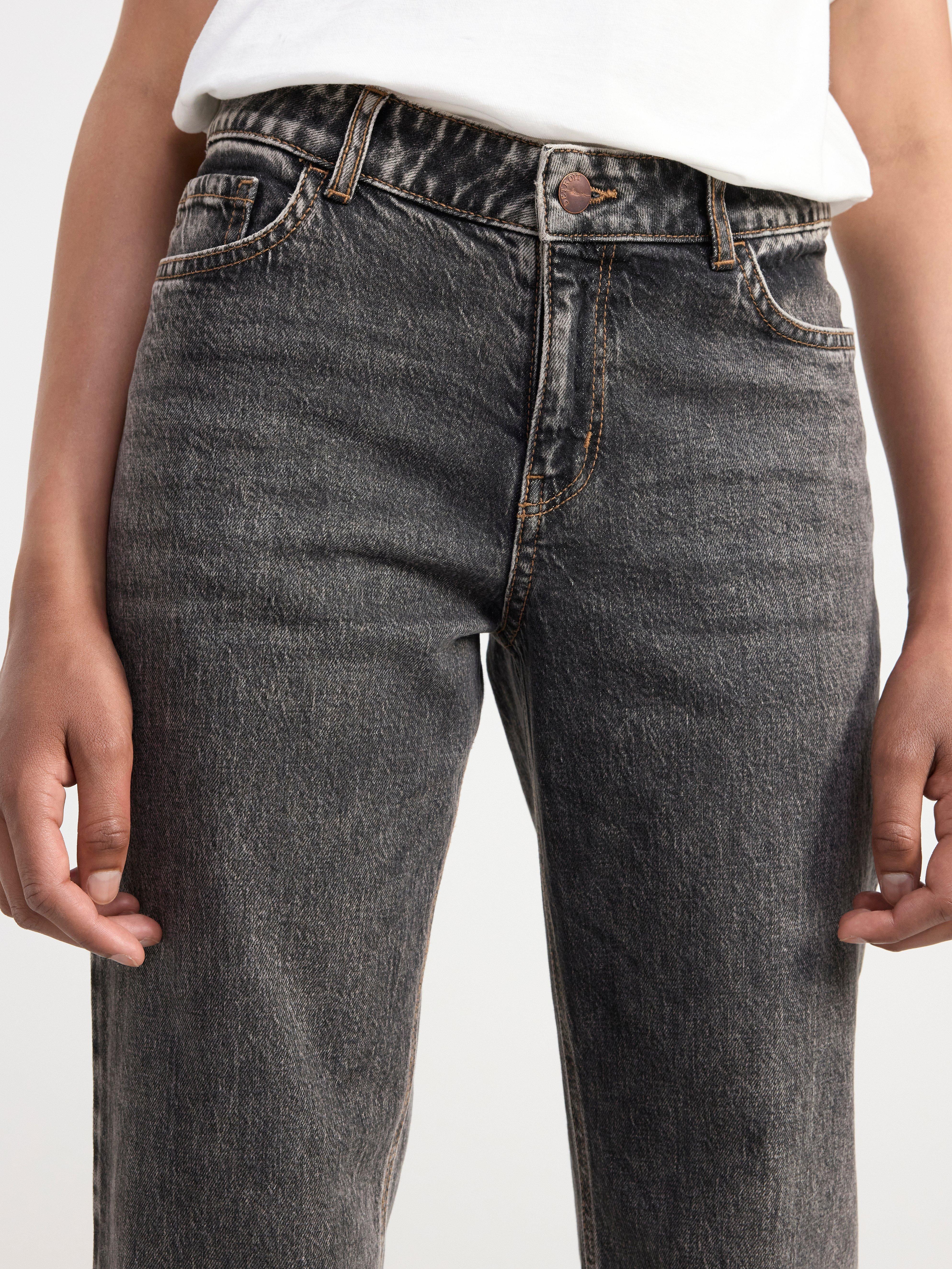 STELLA Straight leg regular waist jeans Grey