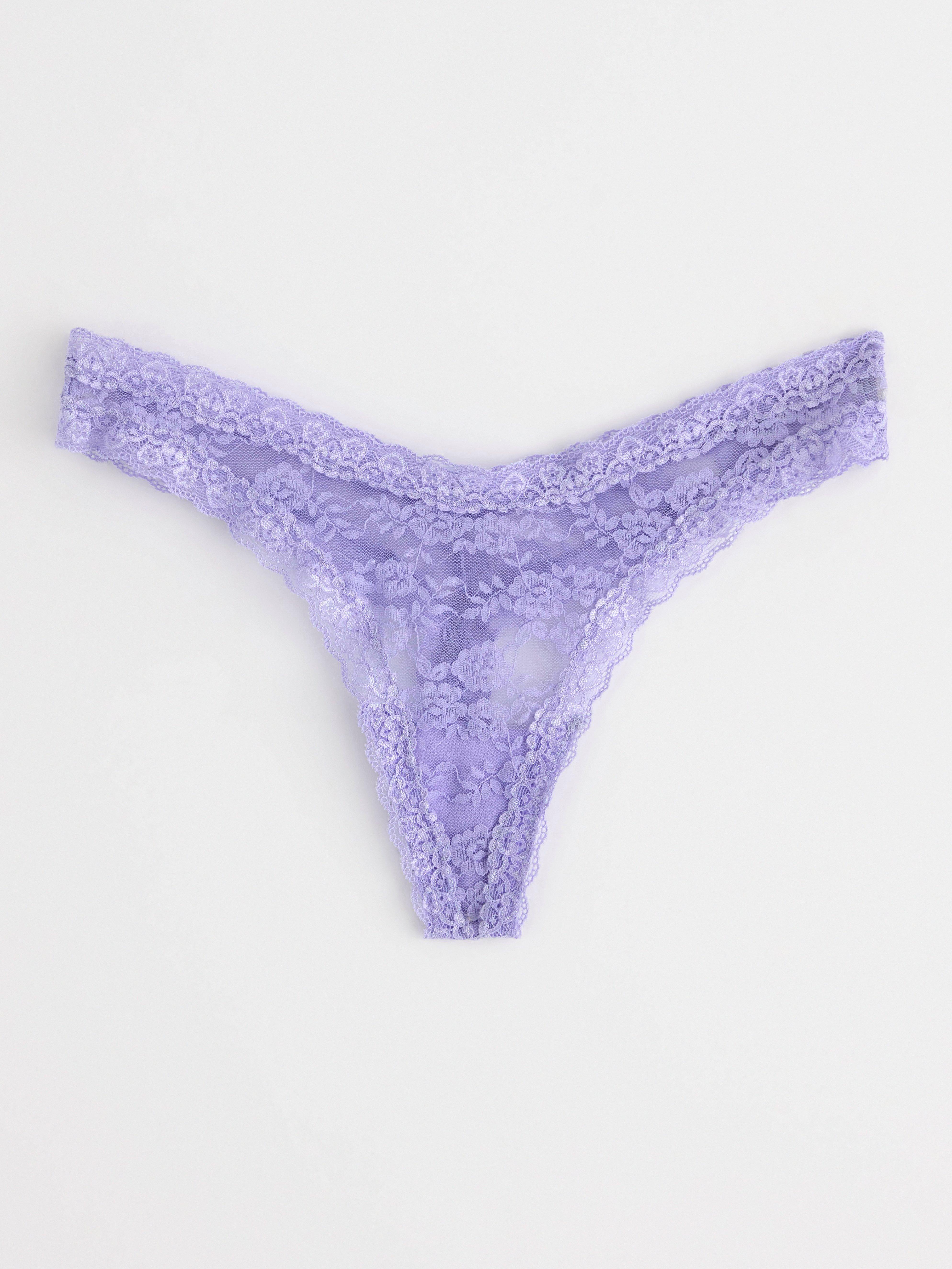 Thong low waist high leg cut with lace Light Lilac