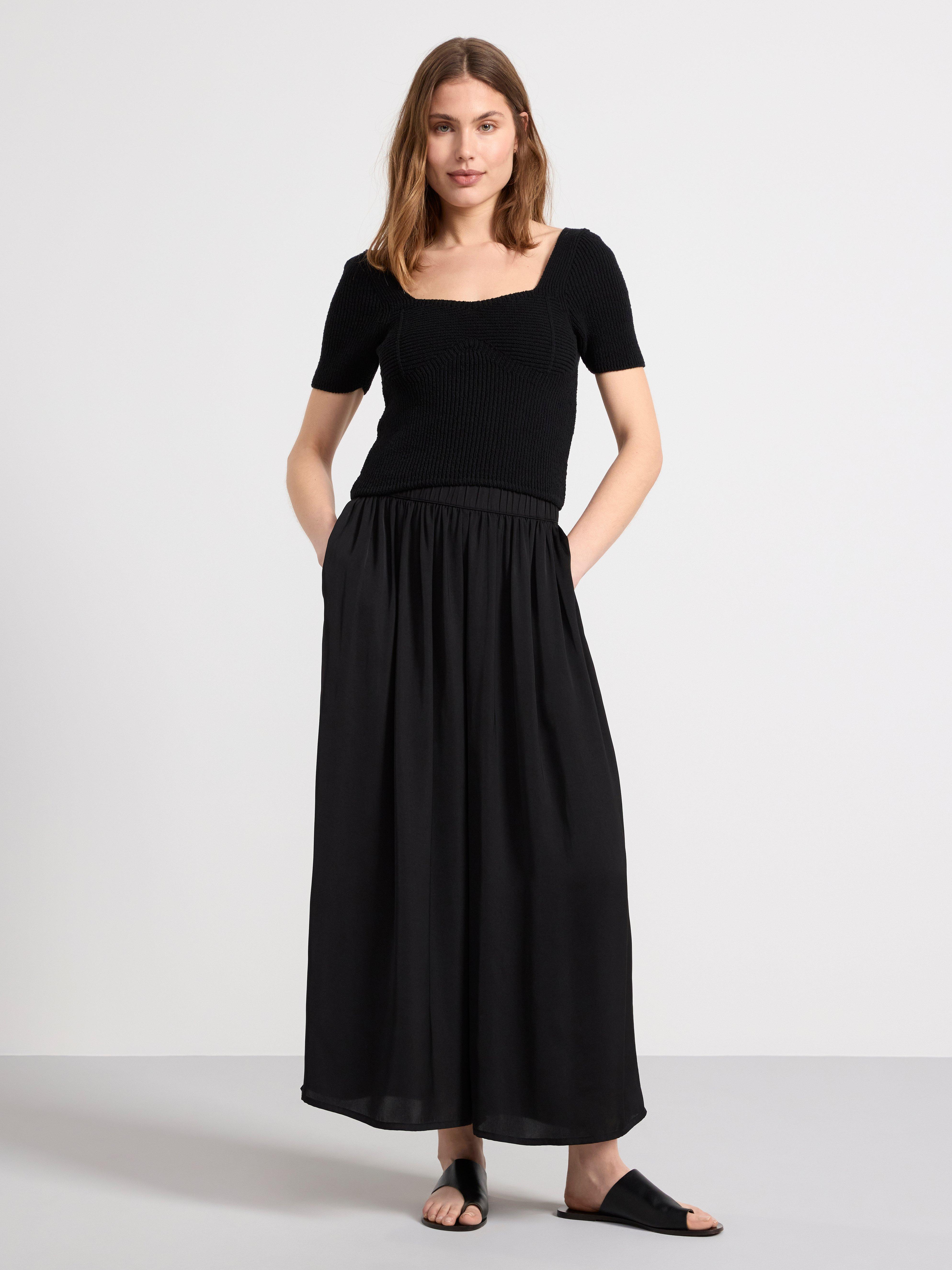 Knitted short sleeve top Black