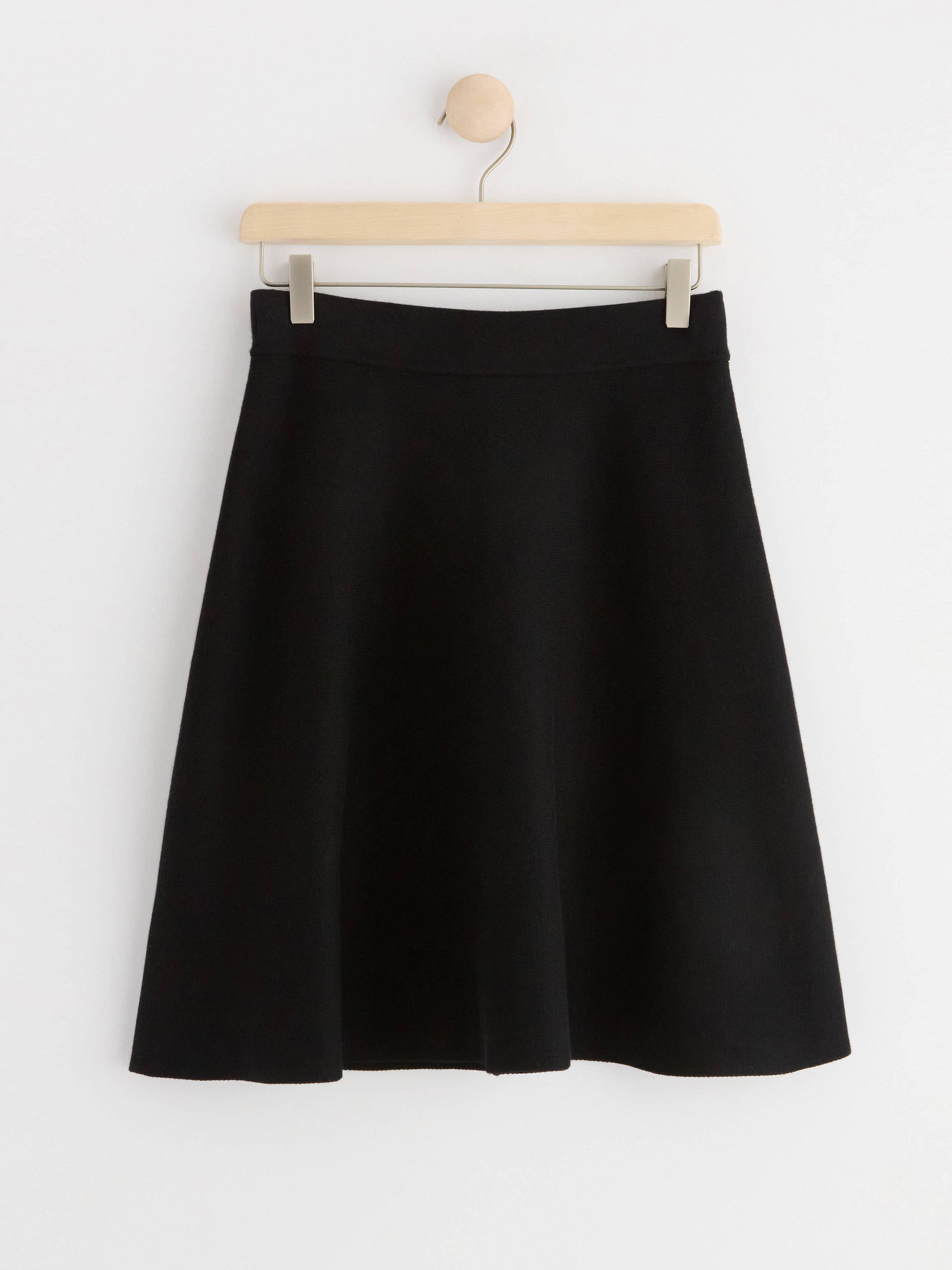 Skirt knitted Black