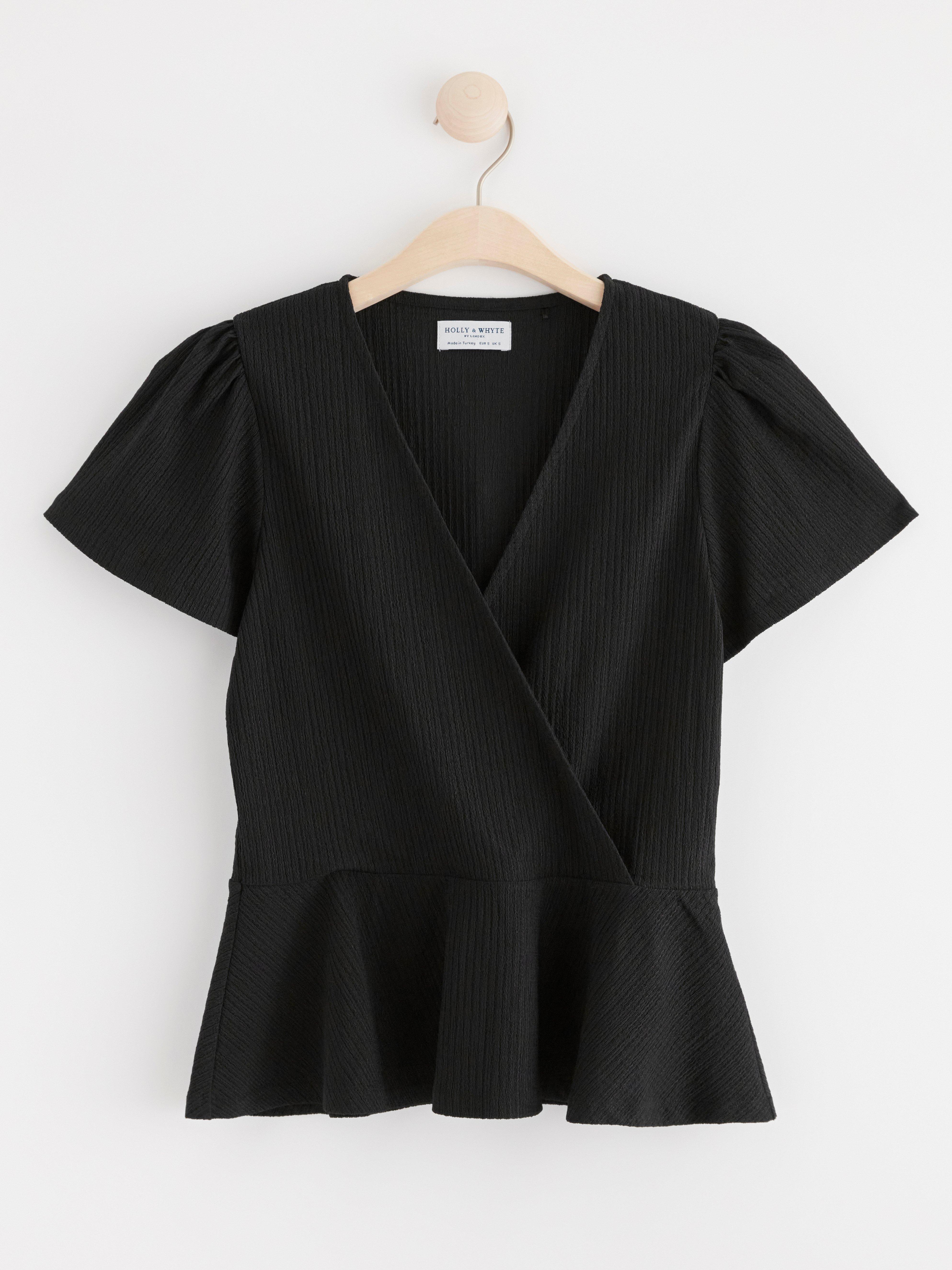 Short sleeve peplum top Black