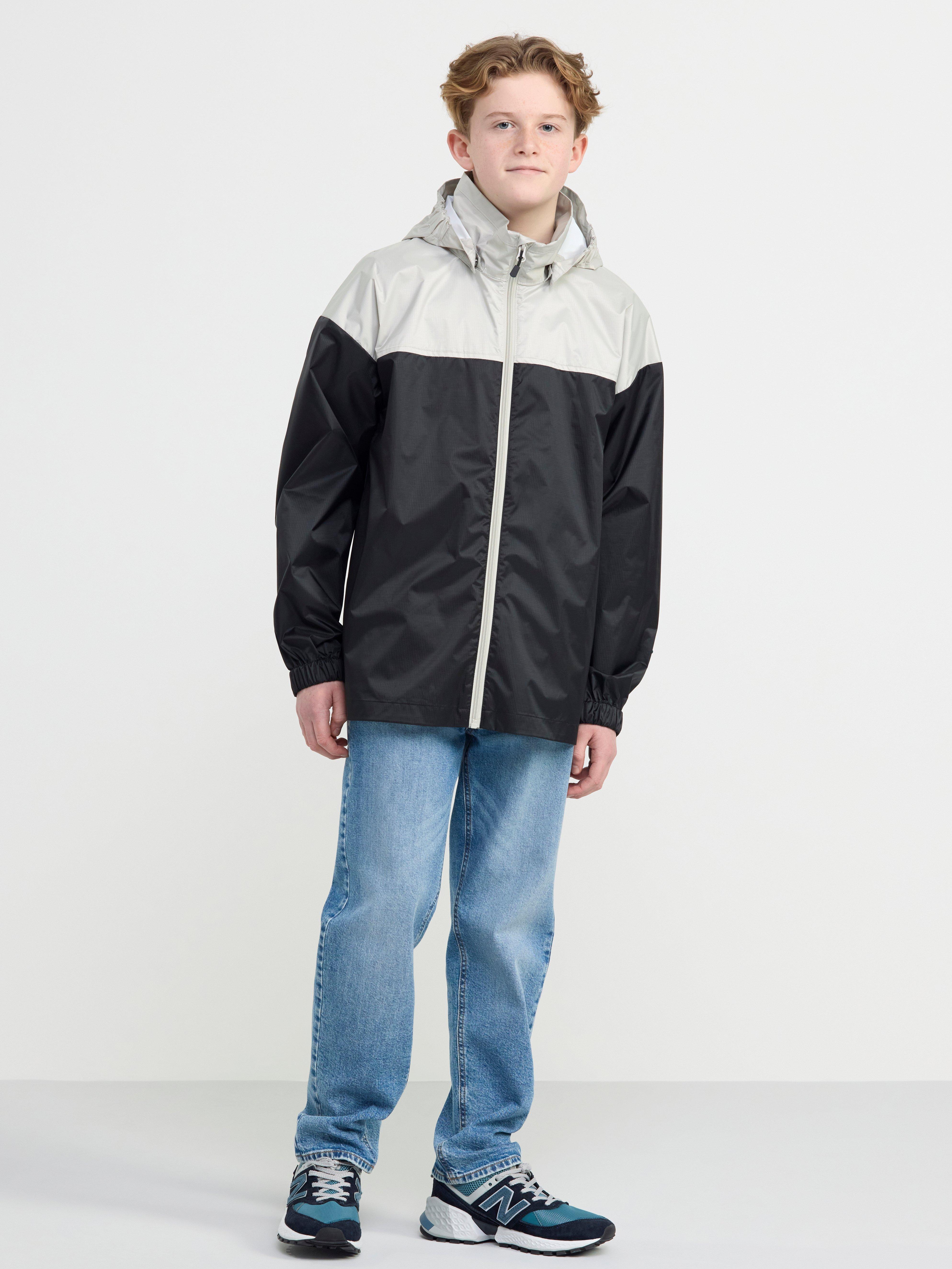 Lightweight waterproof jacket Black