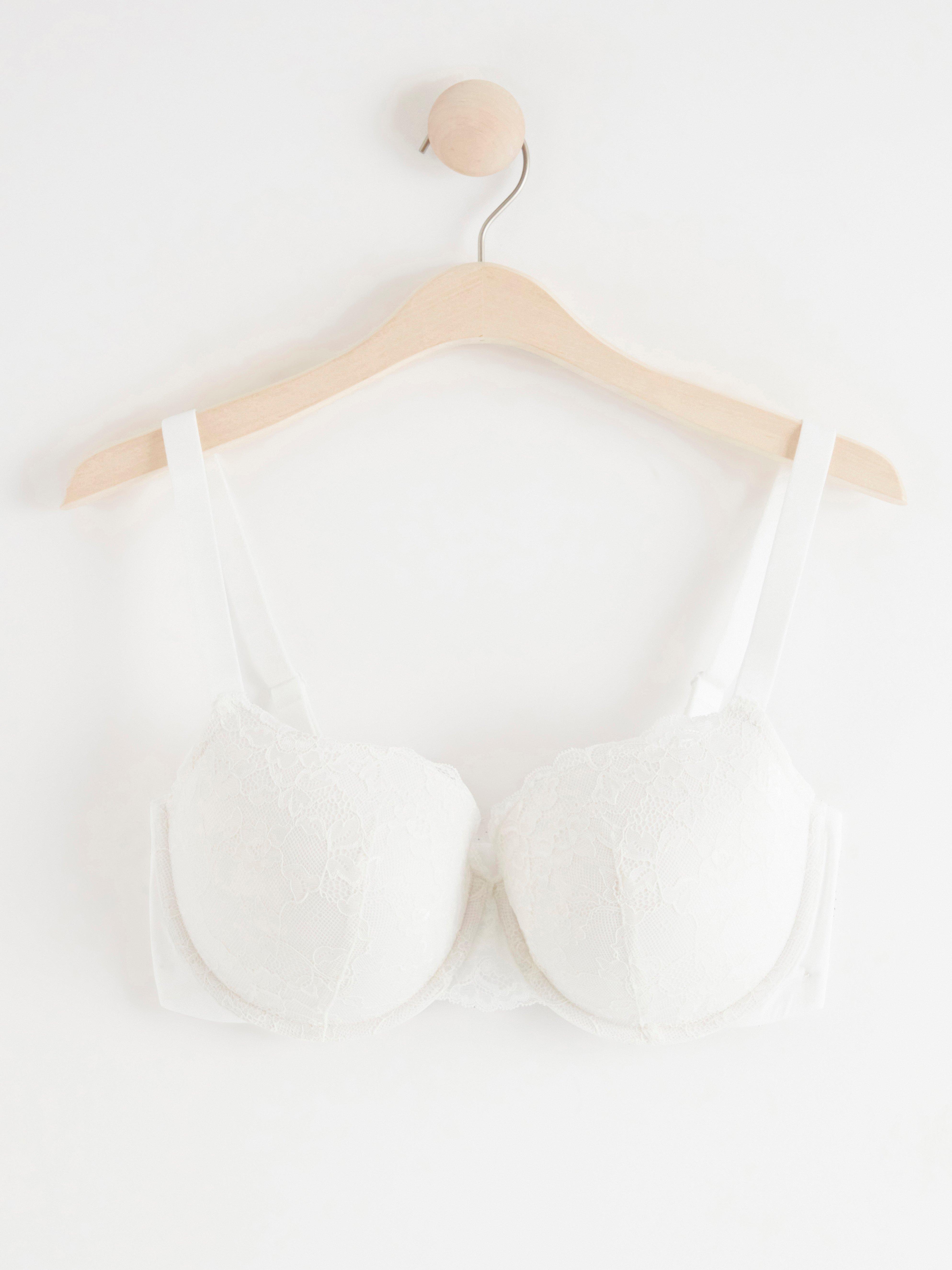 Akleja balconette bra with lace White