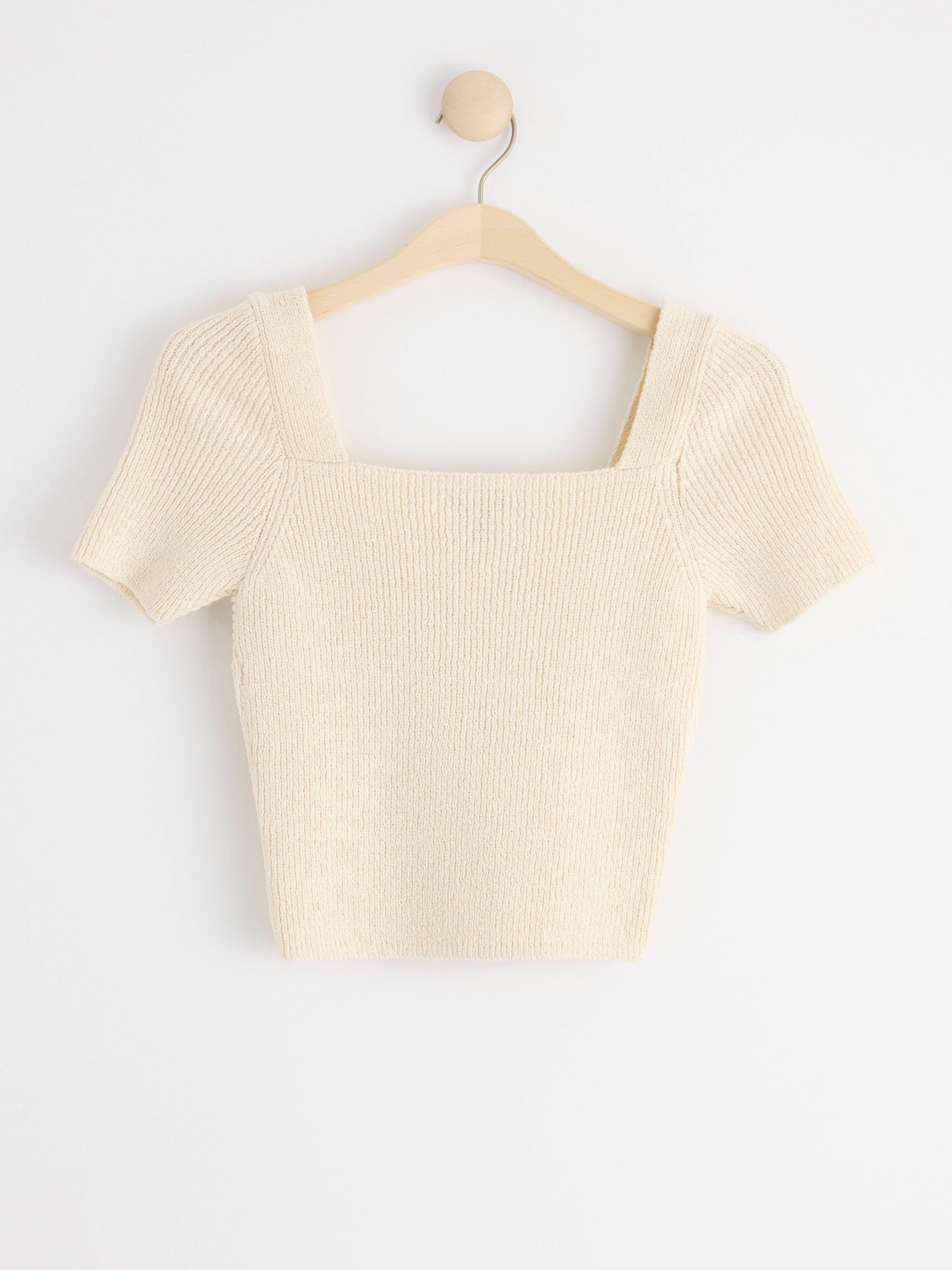 Knitted short sleeve top white