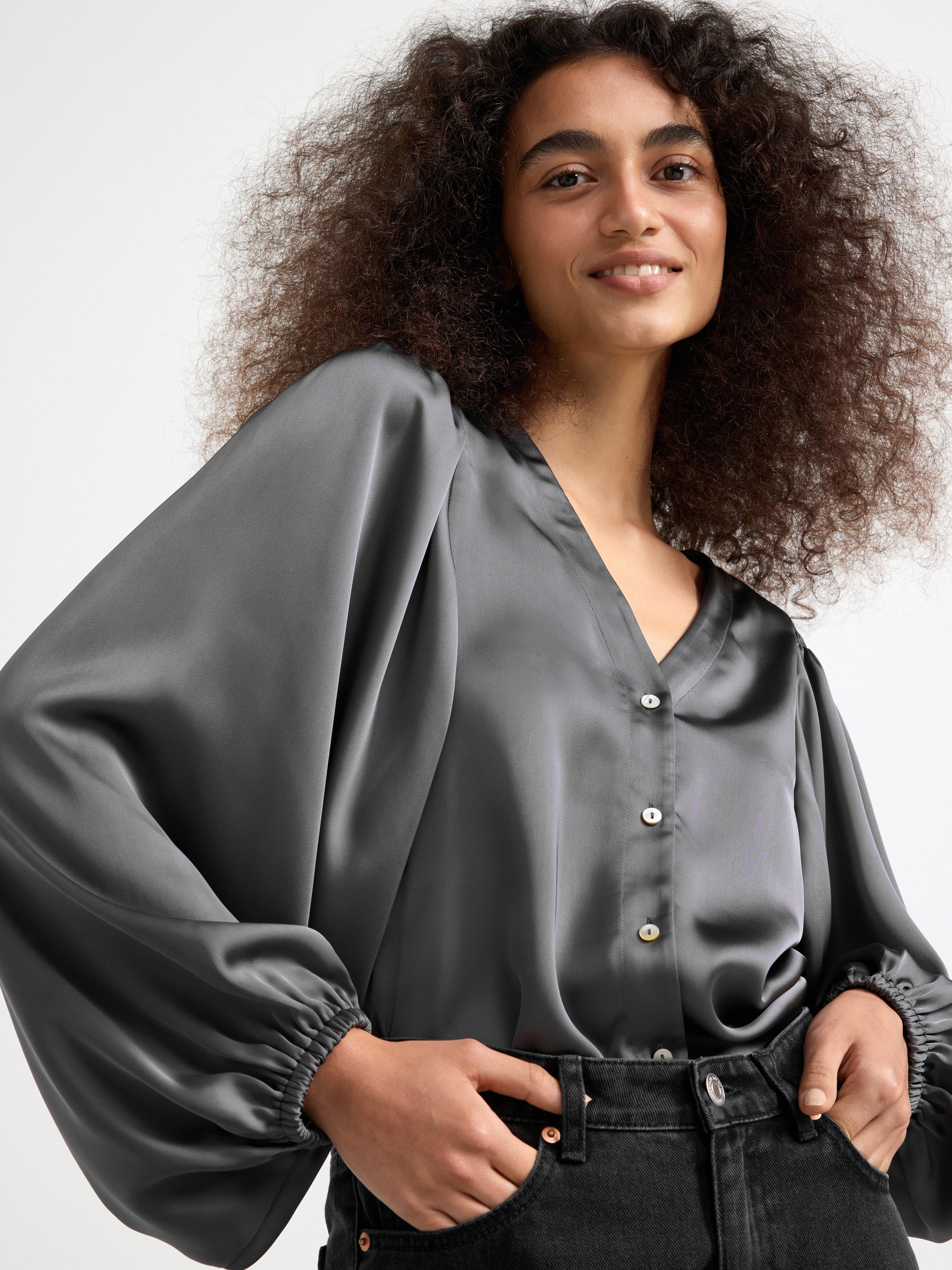 Satin blouse with long puff sleeves grey