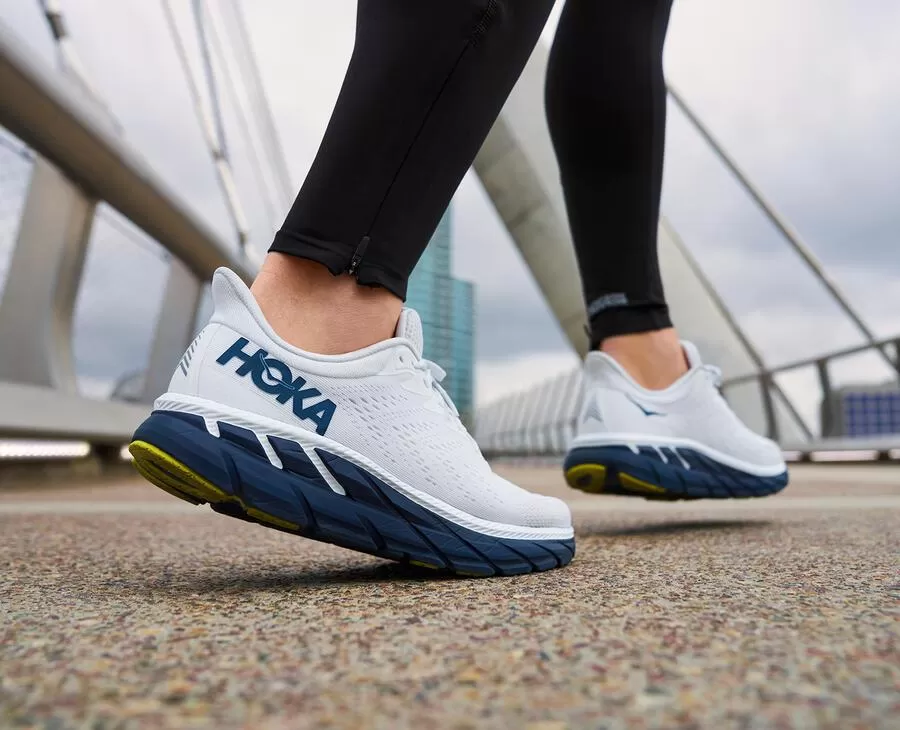 Men's Clifton 7 - HOKA