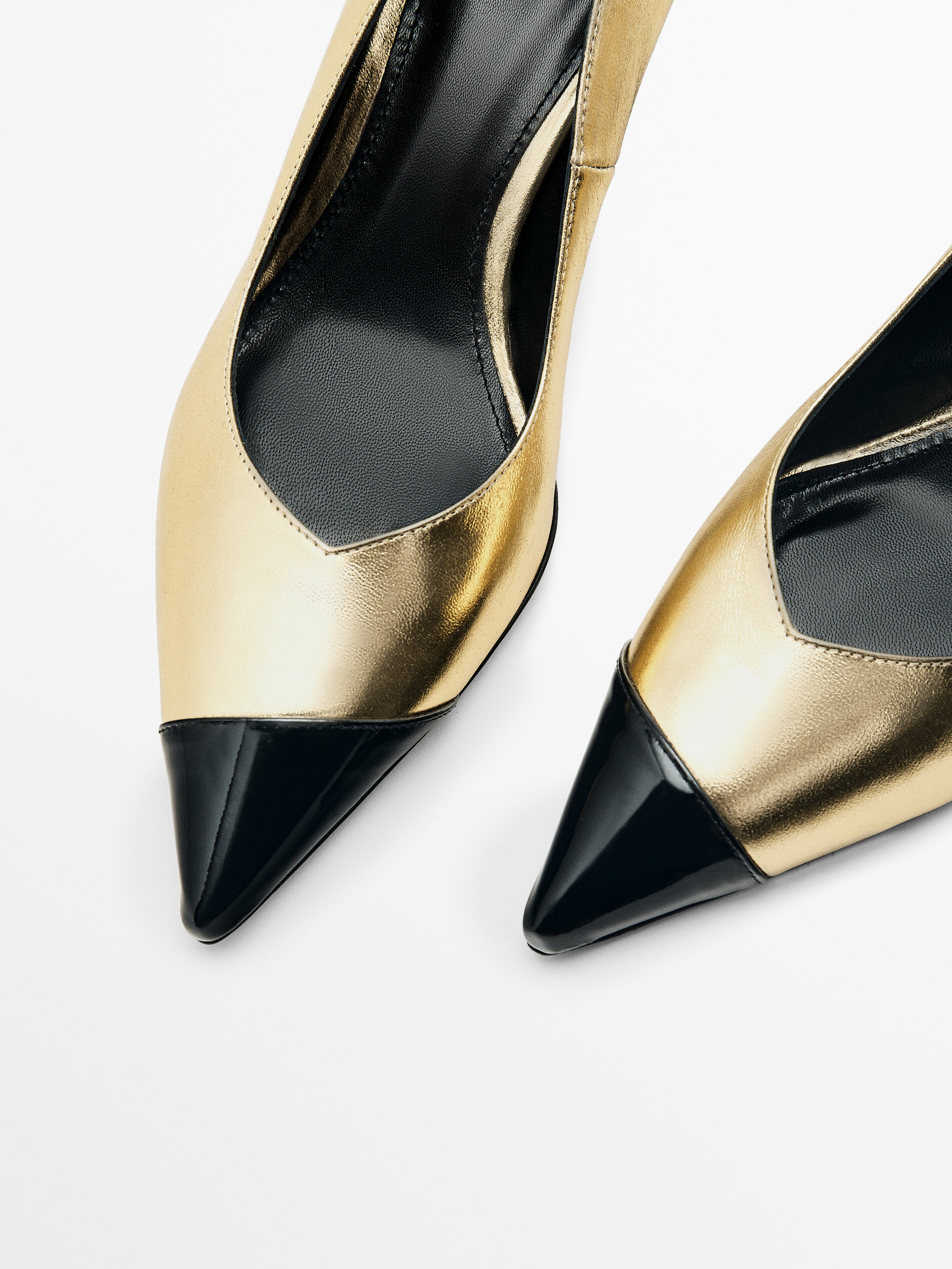 Zapato tacón piel metalizada puntera -Studio - DORADO