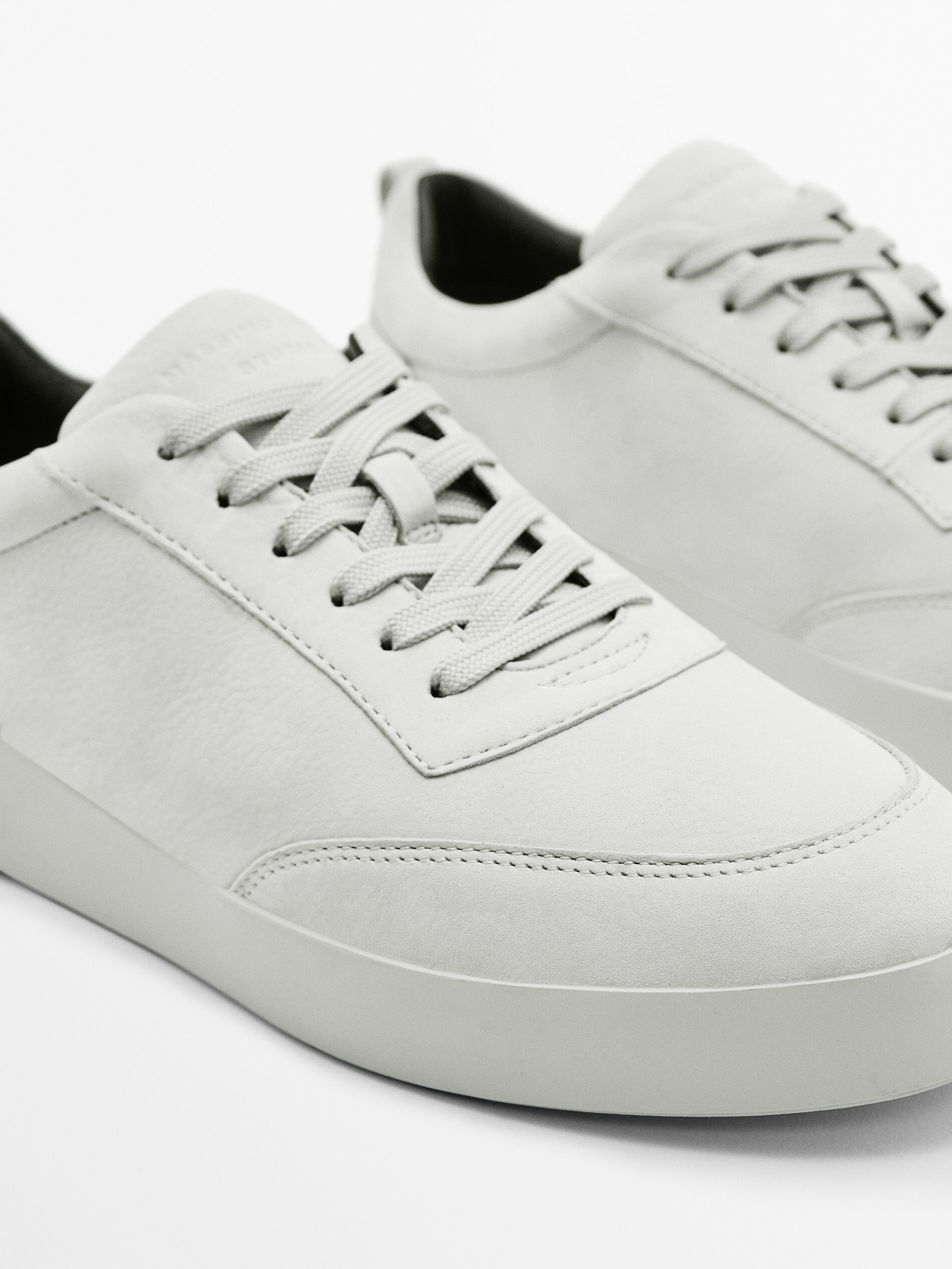 Deportivo piel nobuck - Studio - GRIS