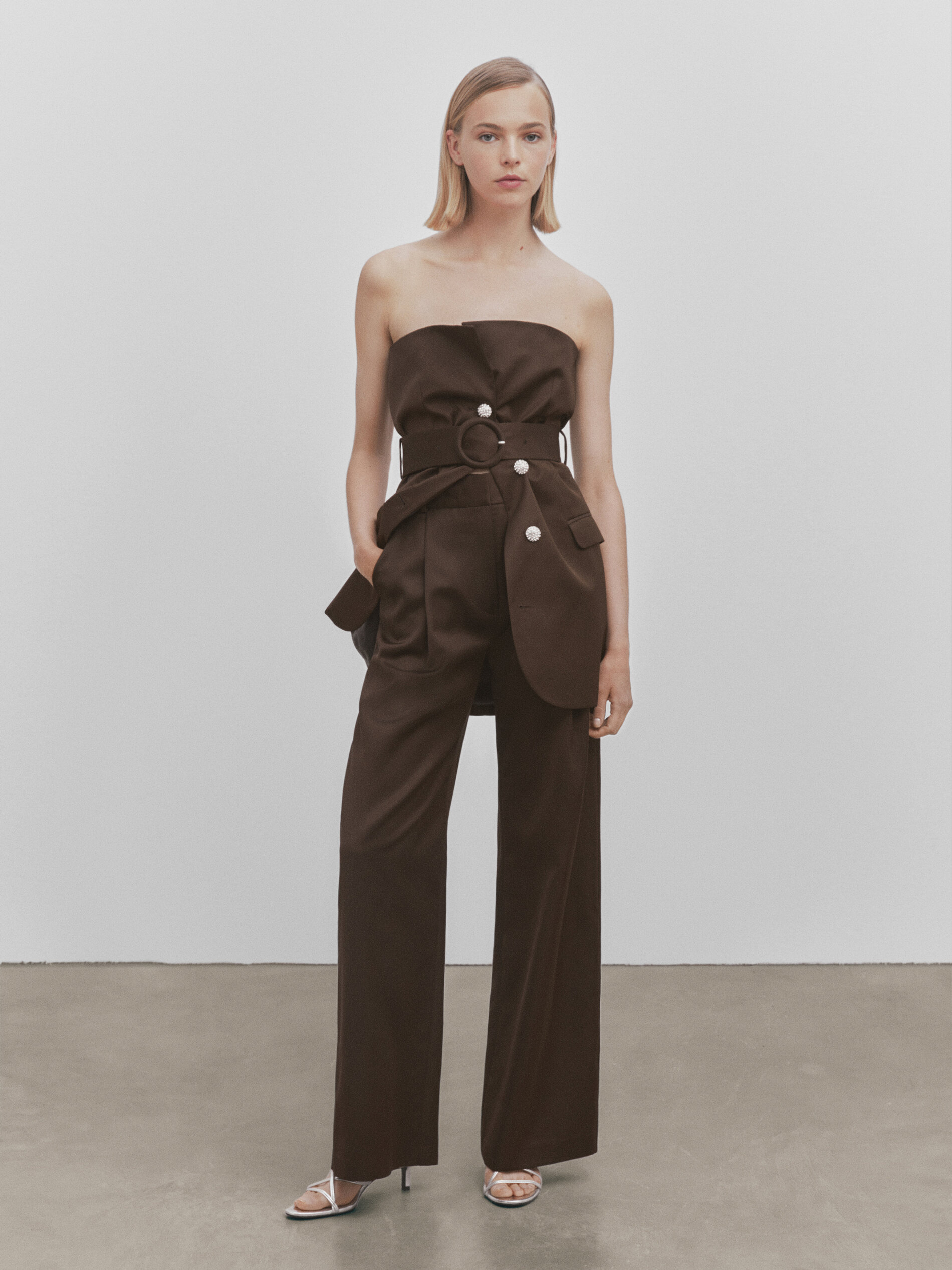 Pantalón ancho satinado pinzas -Studio - MARRÓN