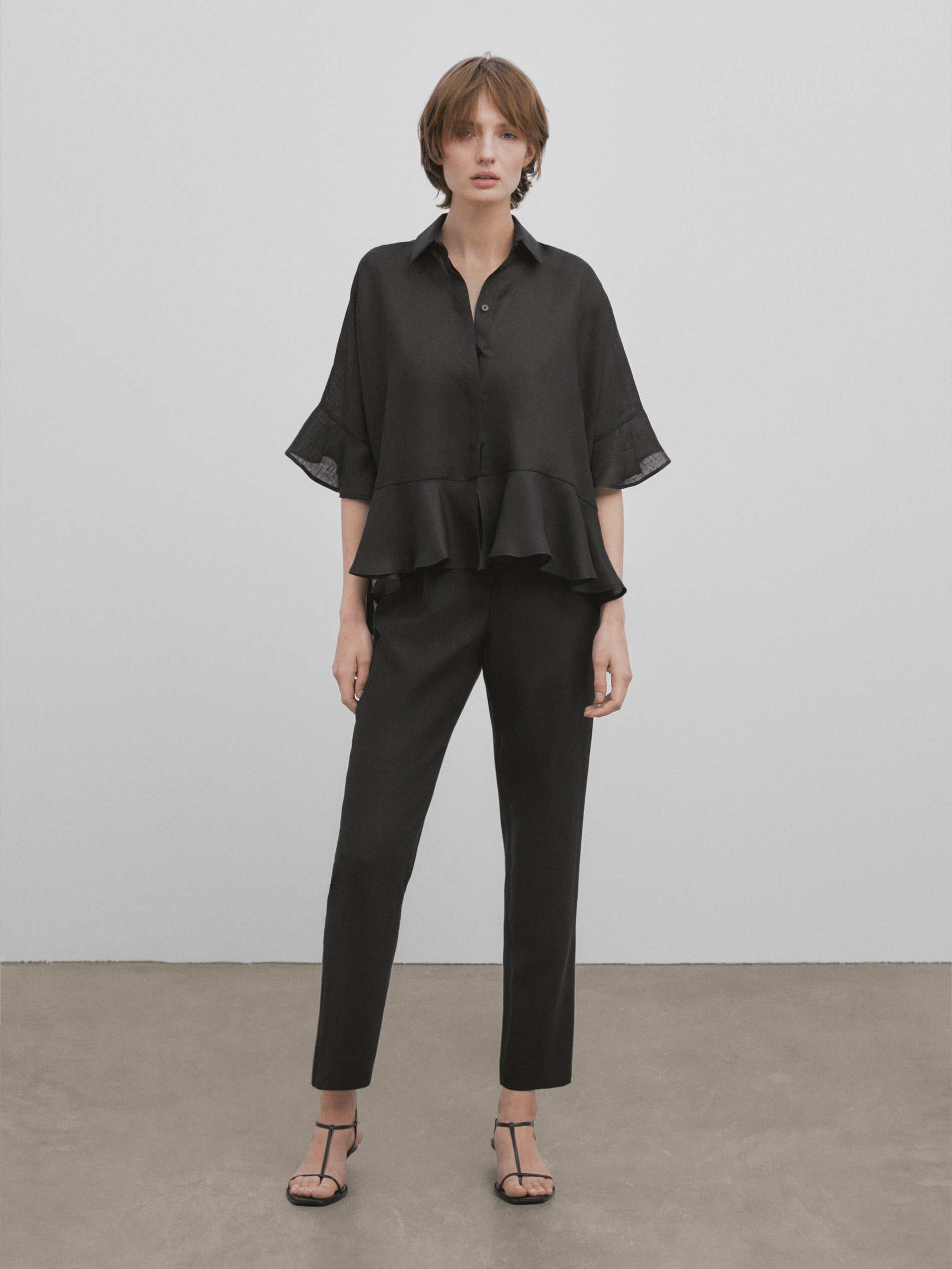 Camisa peplum lino -Studio - NEGRO