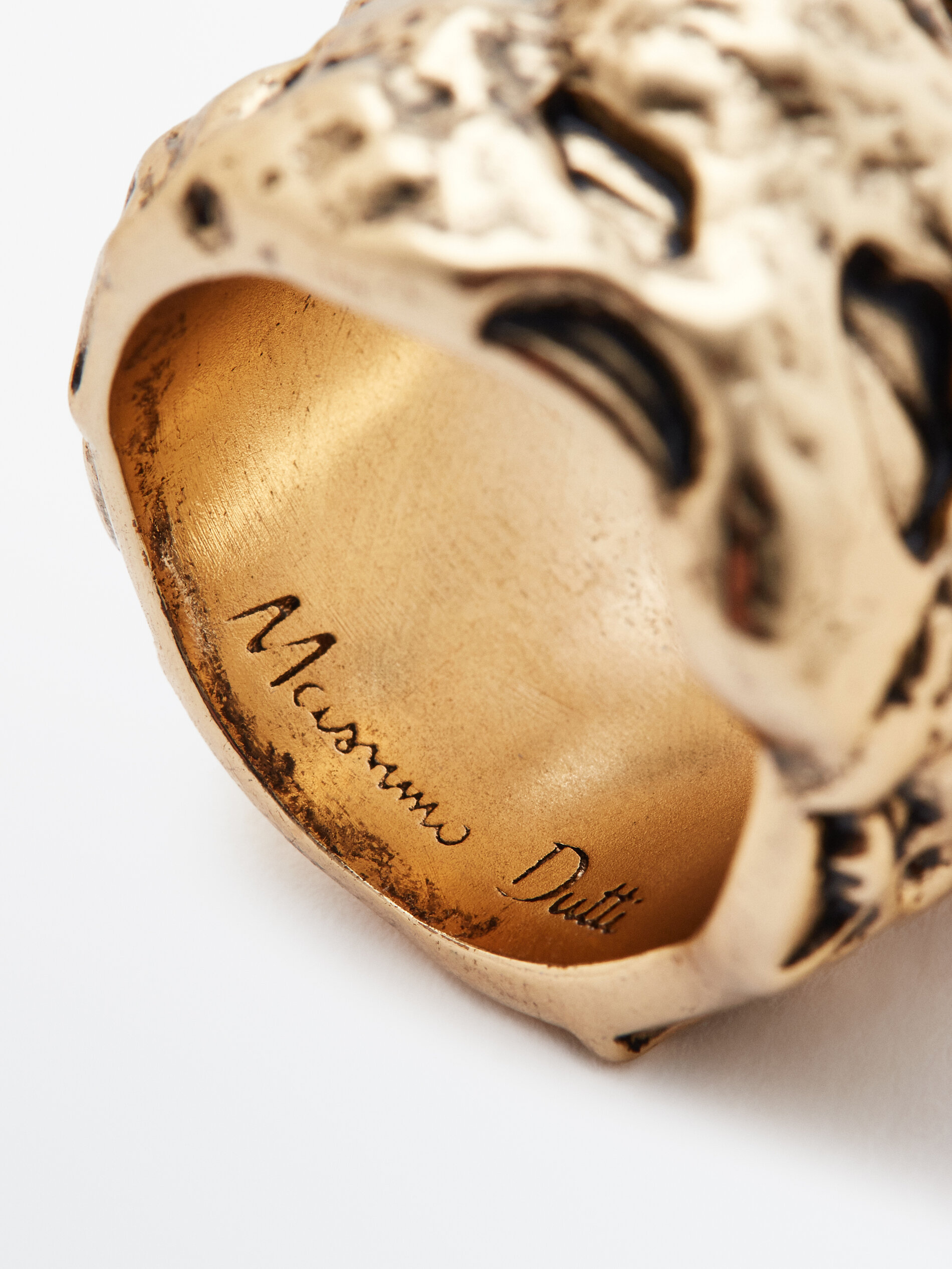 Anillo textura baño oro - ORO