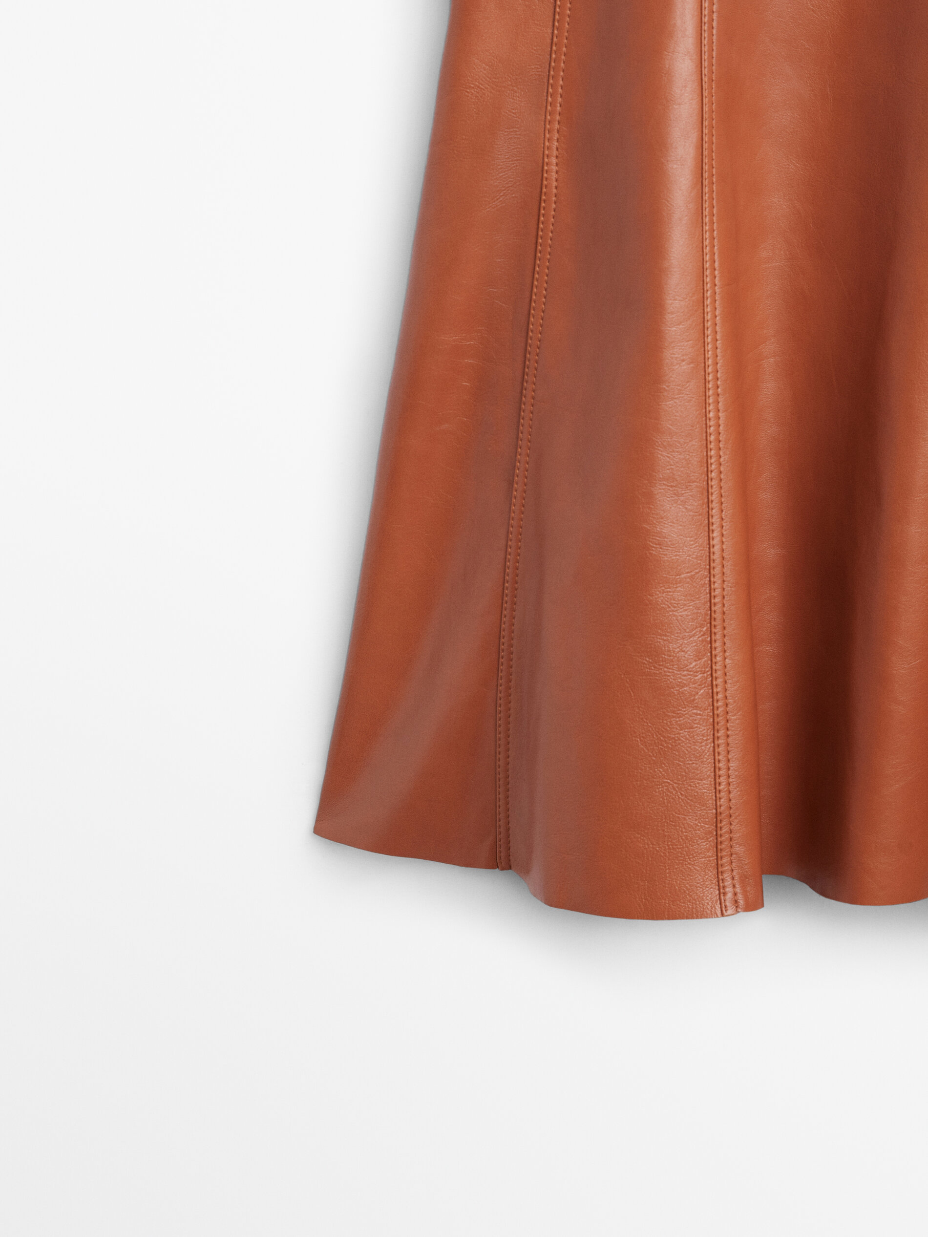 Falda larga piel napa costuras - CUERO