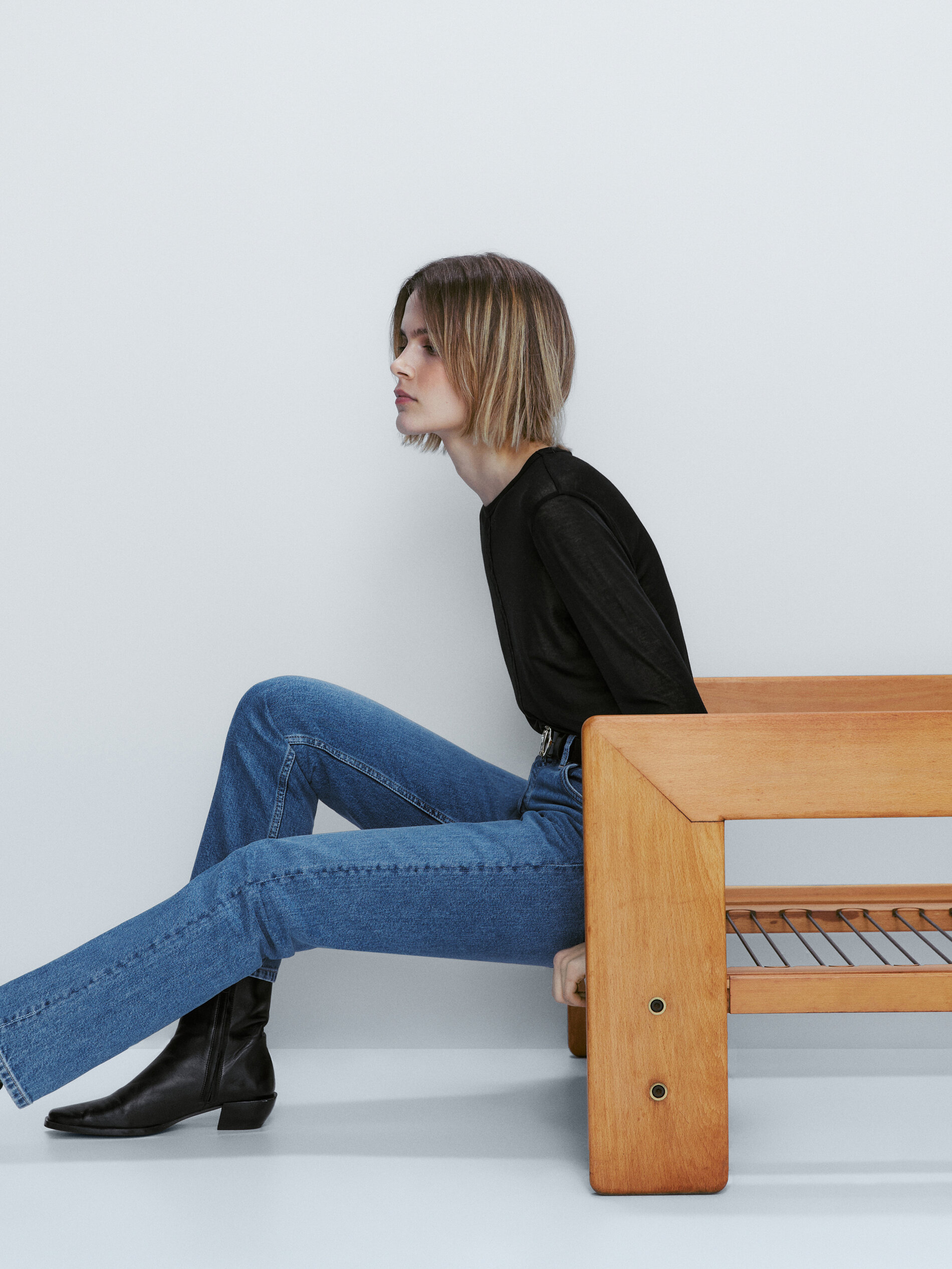 Camiseta semitransparente costura - NEGRO