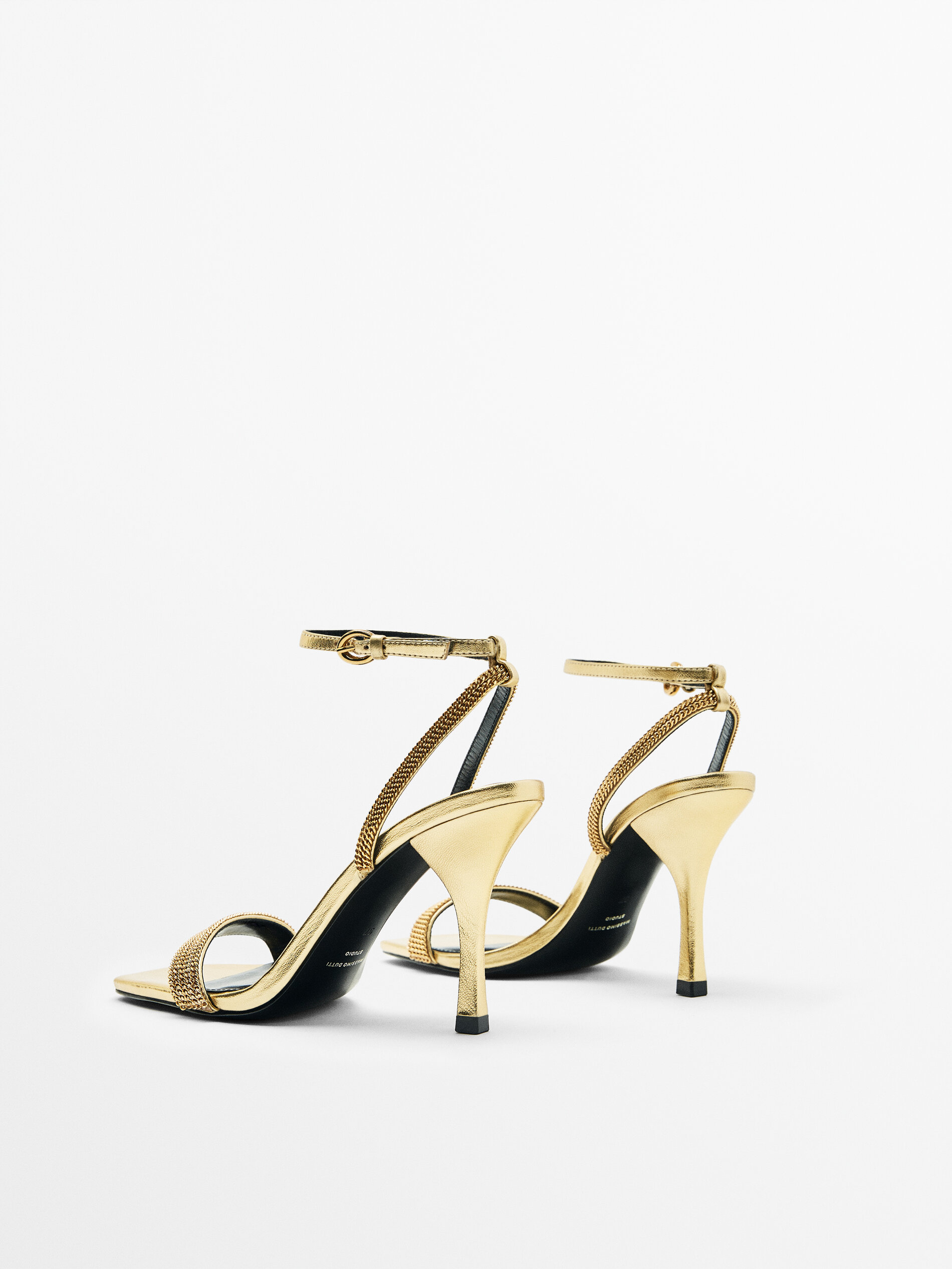 Sandalia piel corte cadena -Studio - DORADO