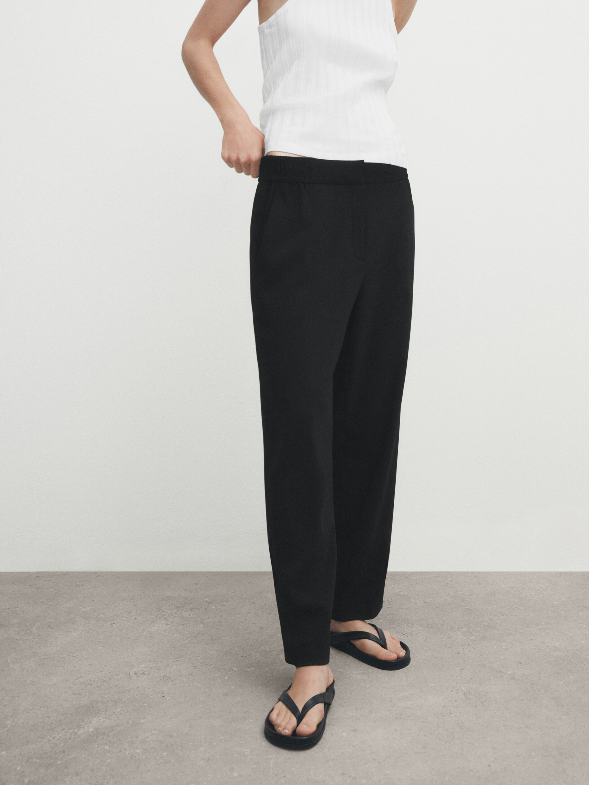 Pantalón crepe recto - NEGRO