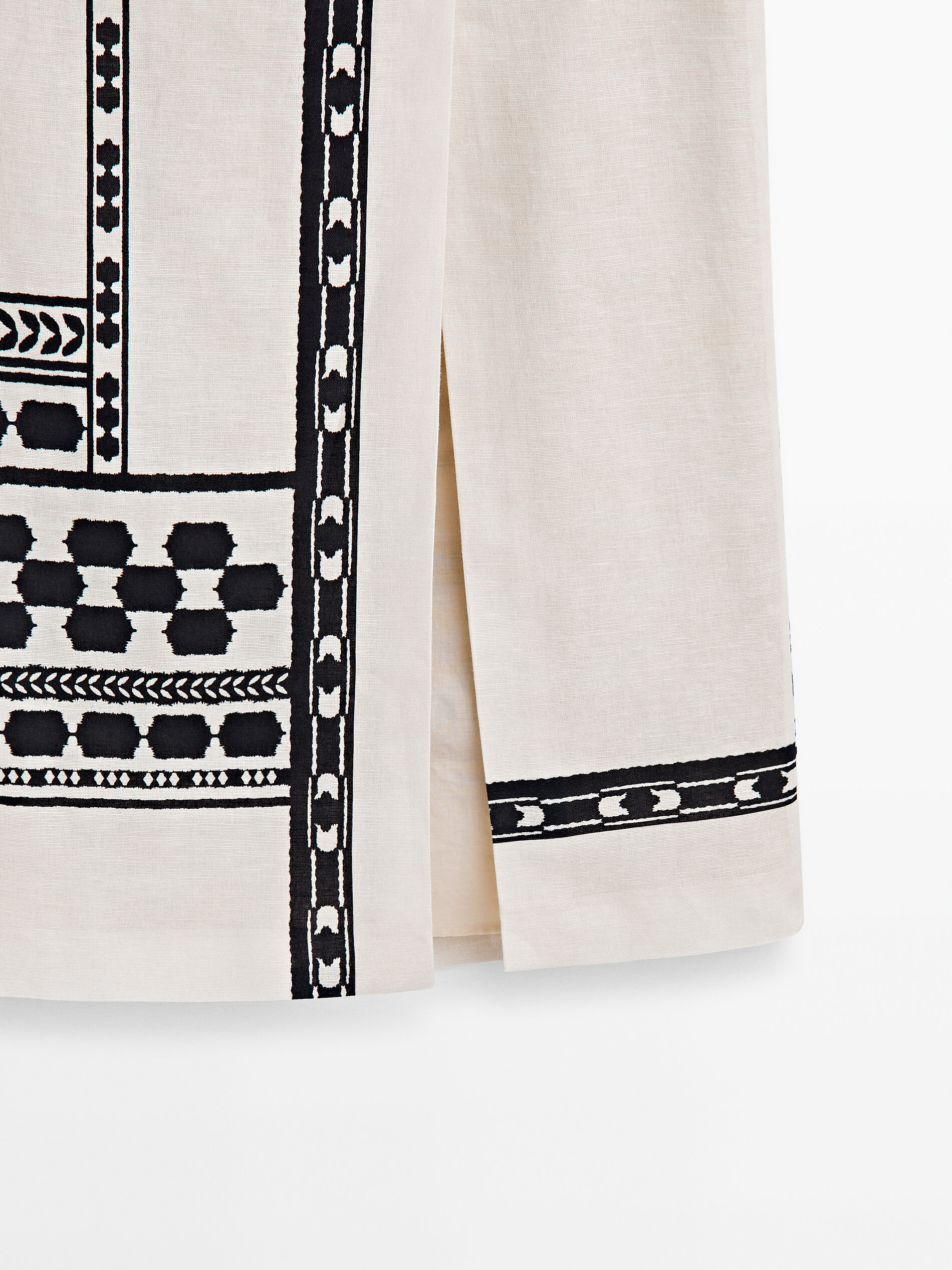 Falda midi abertura detalle cenefa - BLANCO