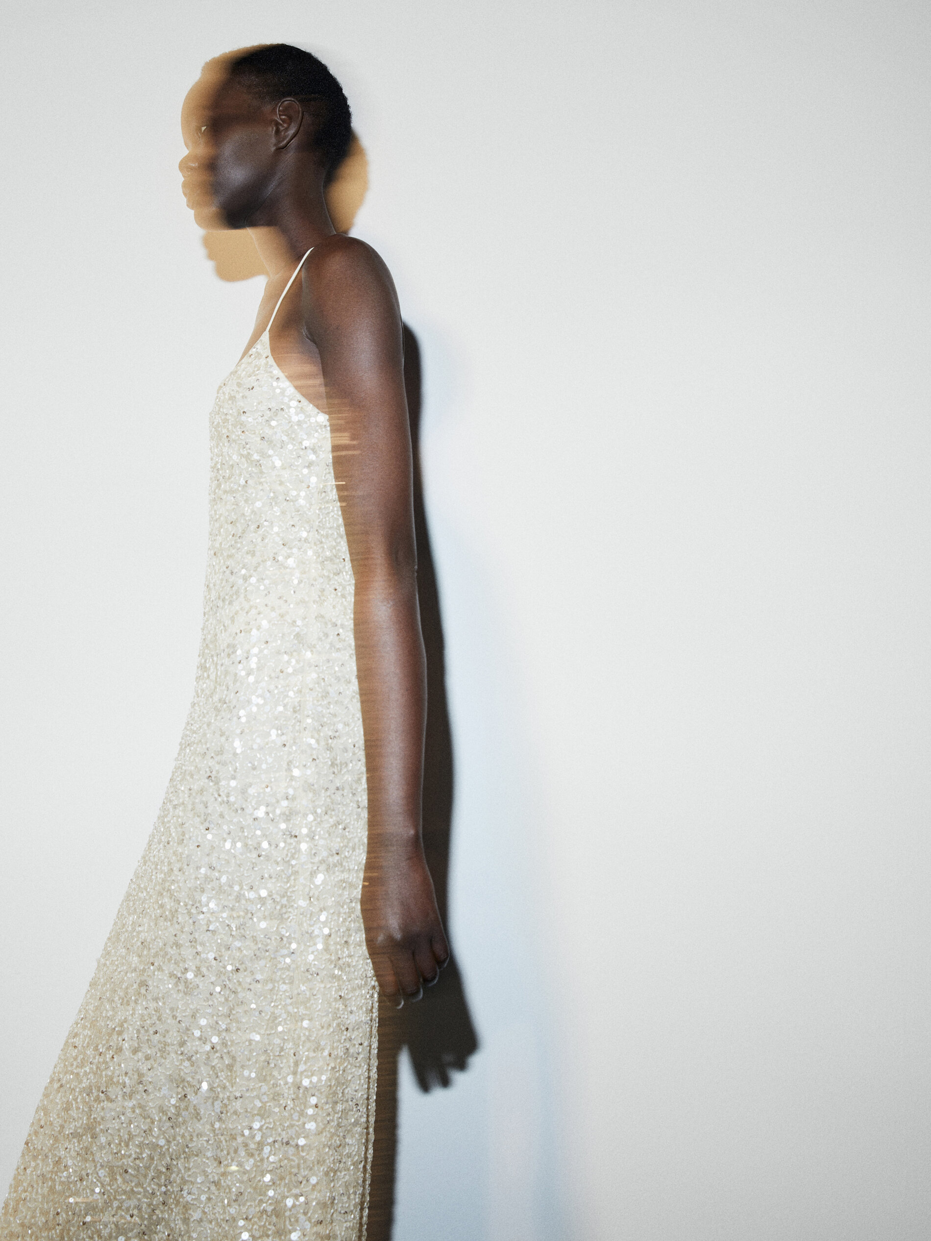 Vestido midi tirantes lentejuelas - BEIGE