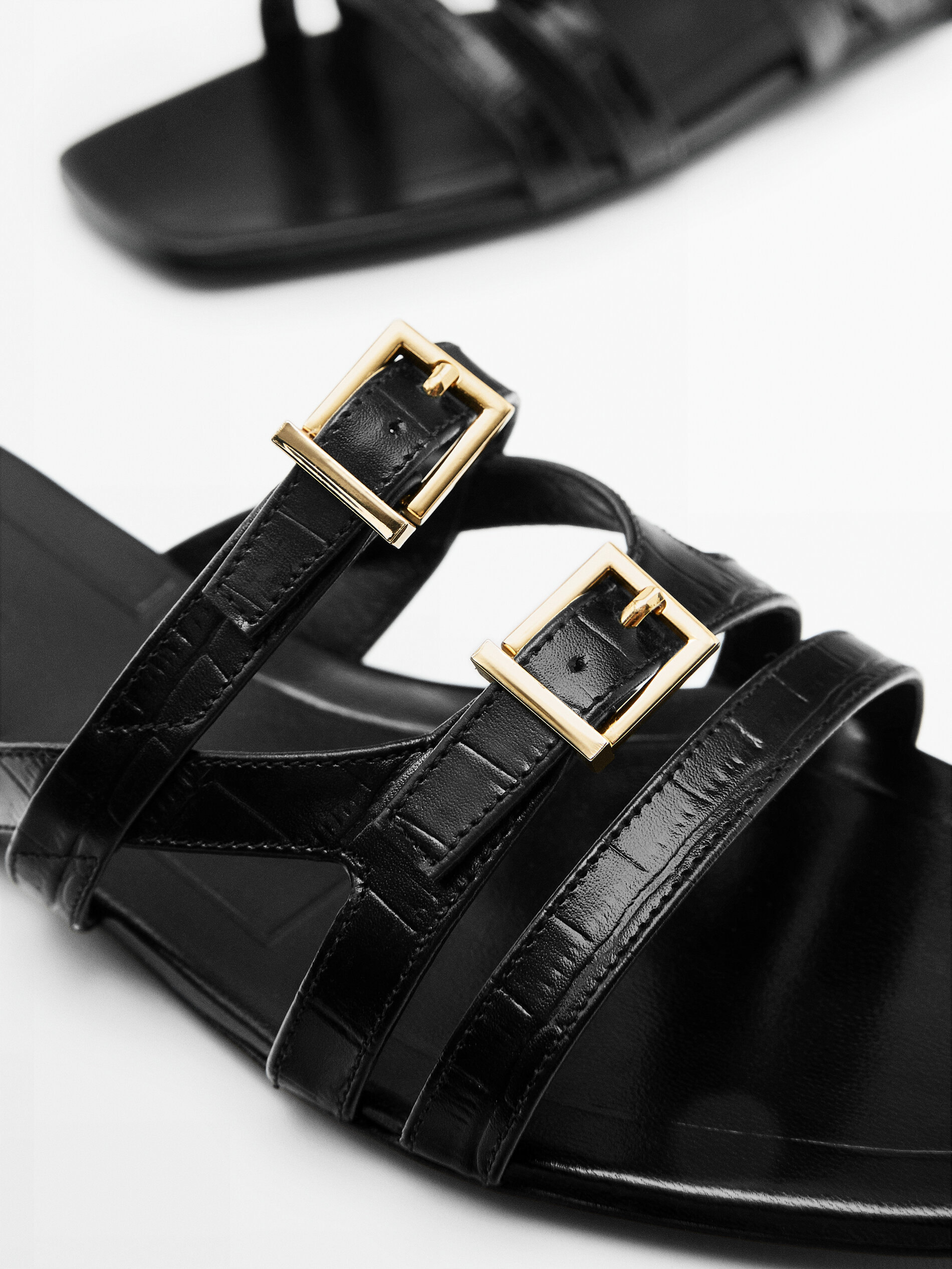 Sandalia plana piel multi tiras - NEGRO