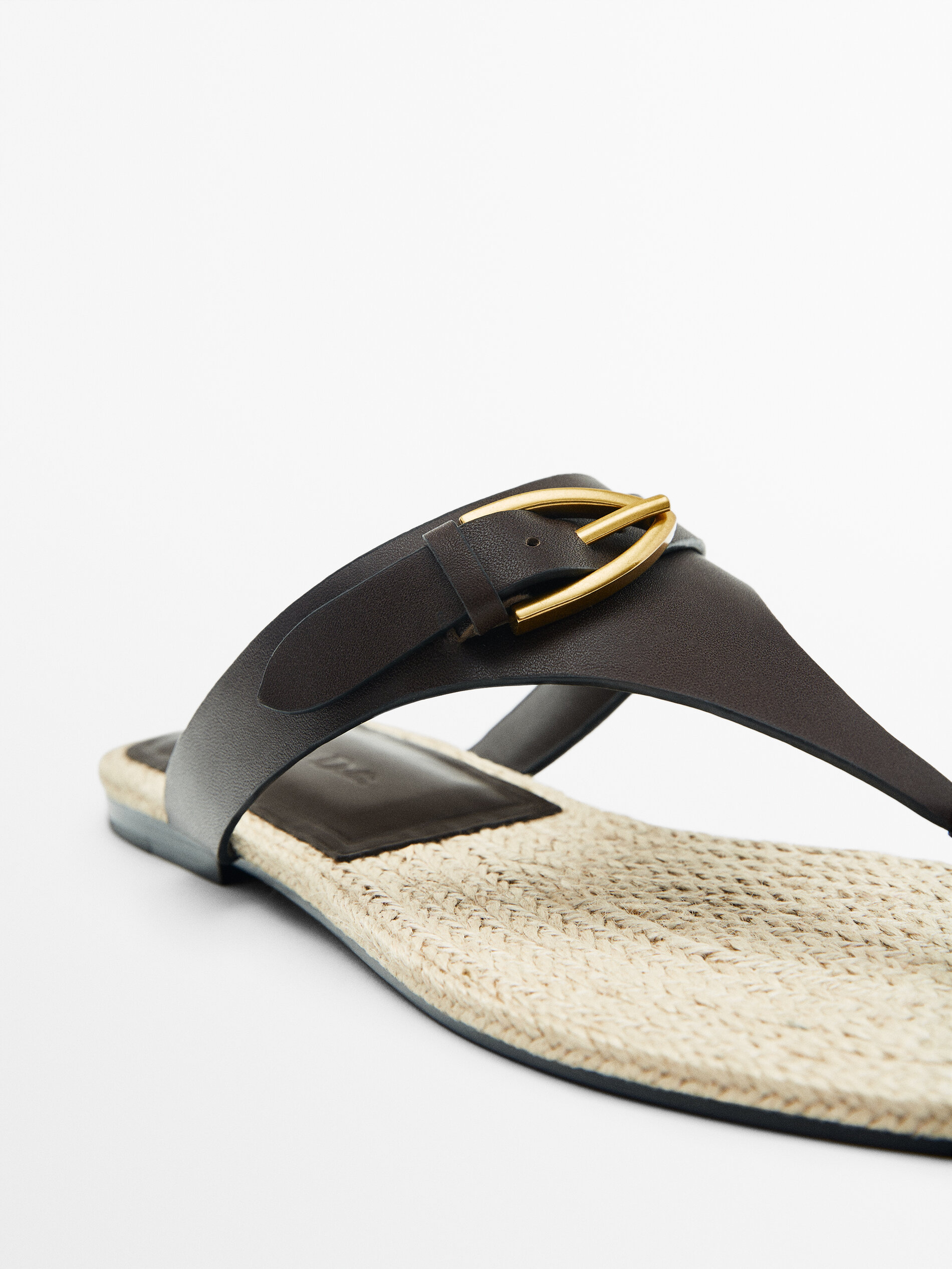 Sandalia plana yute - MARRÓN