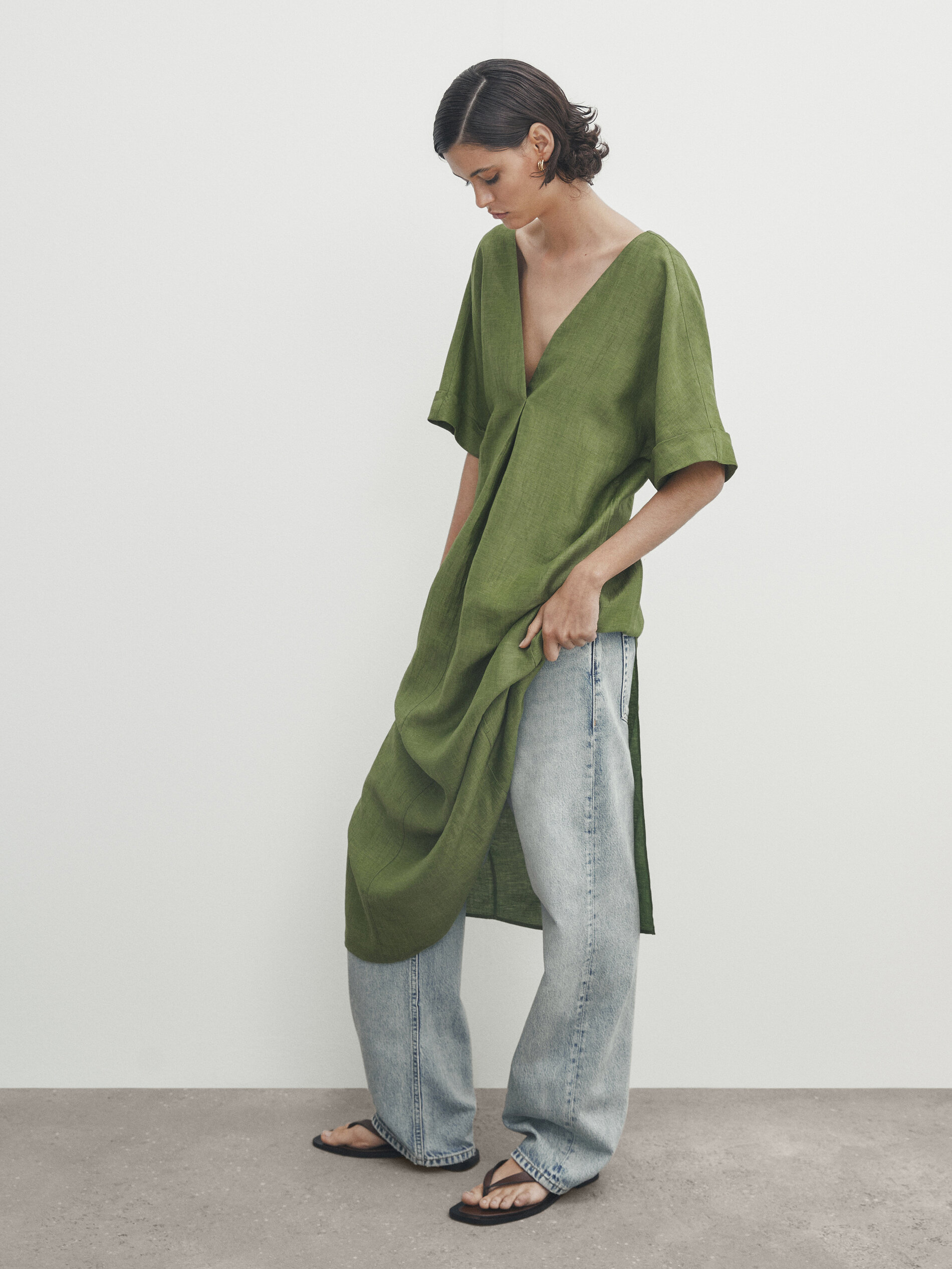 Vestido túnica efecto arrugado - VERDE