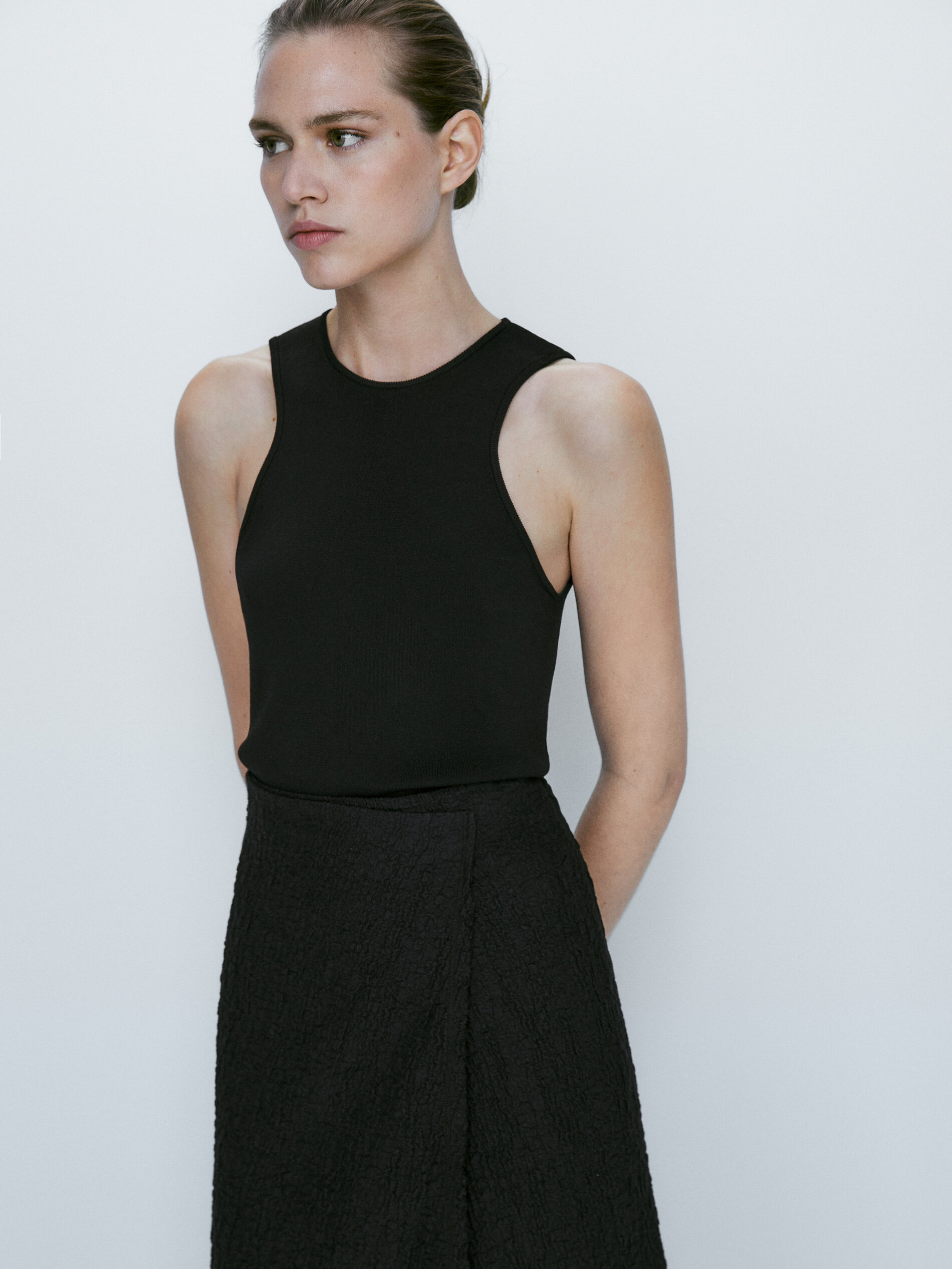 Falda midi cruzada textura - NEGRO