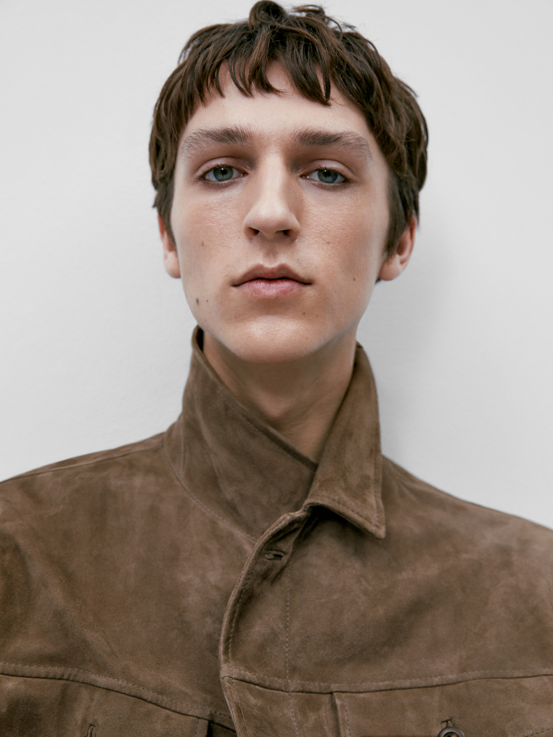 Sobrecamisa de ante con botones - ANTRACITA