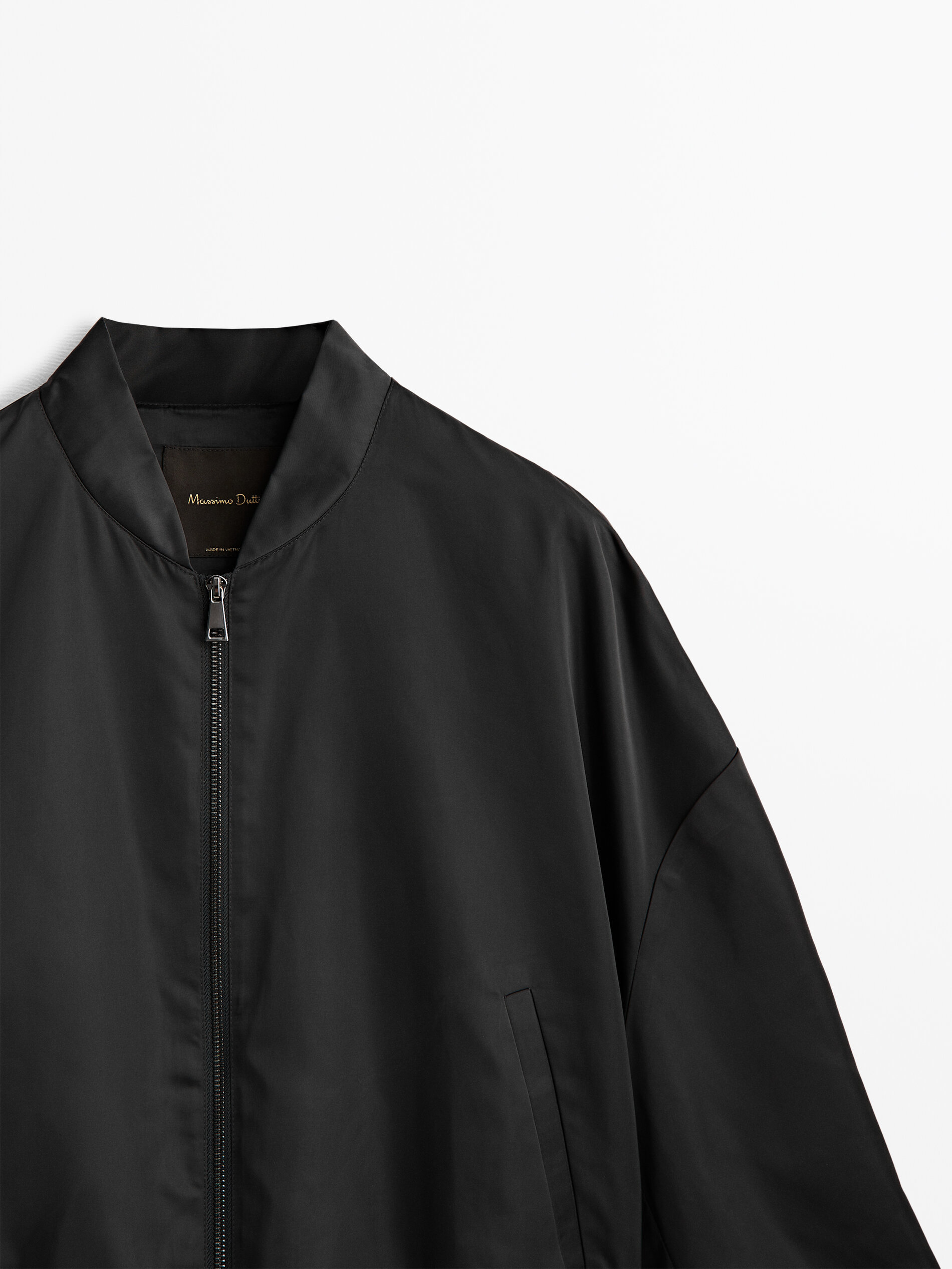 Chaqueta bomber manga volumen - NEGRO