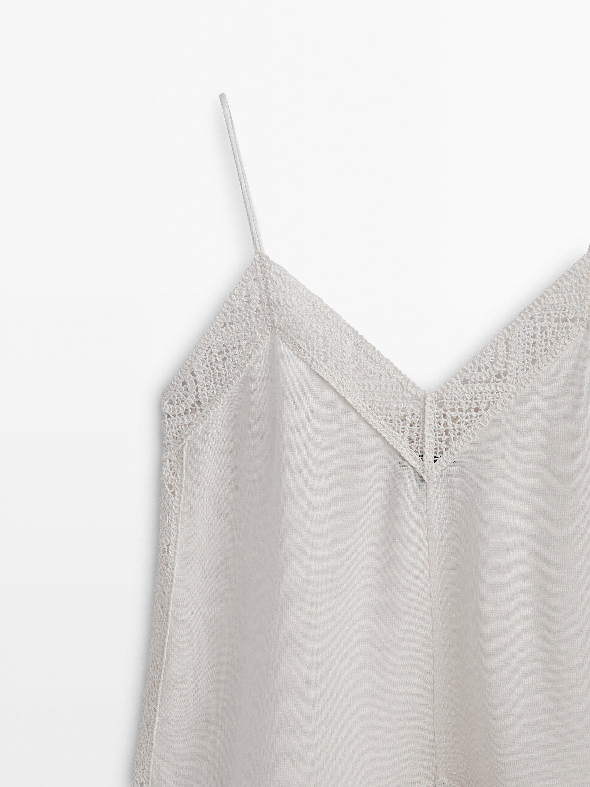 Top tirantes detalle crochet - CRUDO